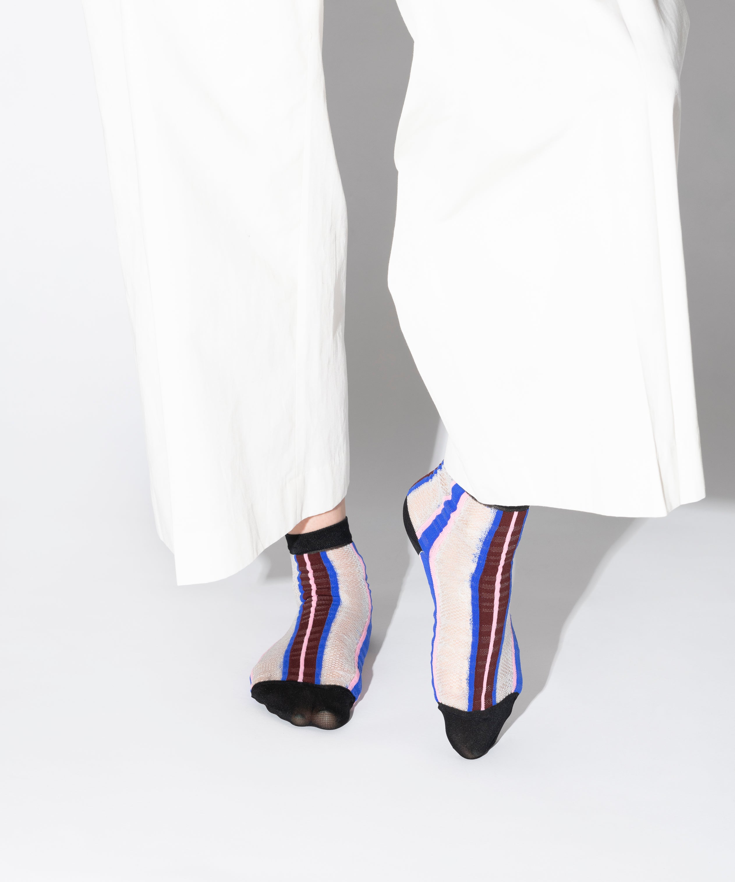 MESH STRIPE SOCKS