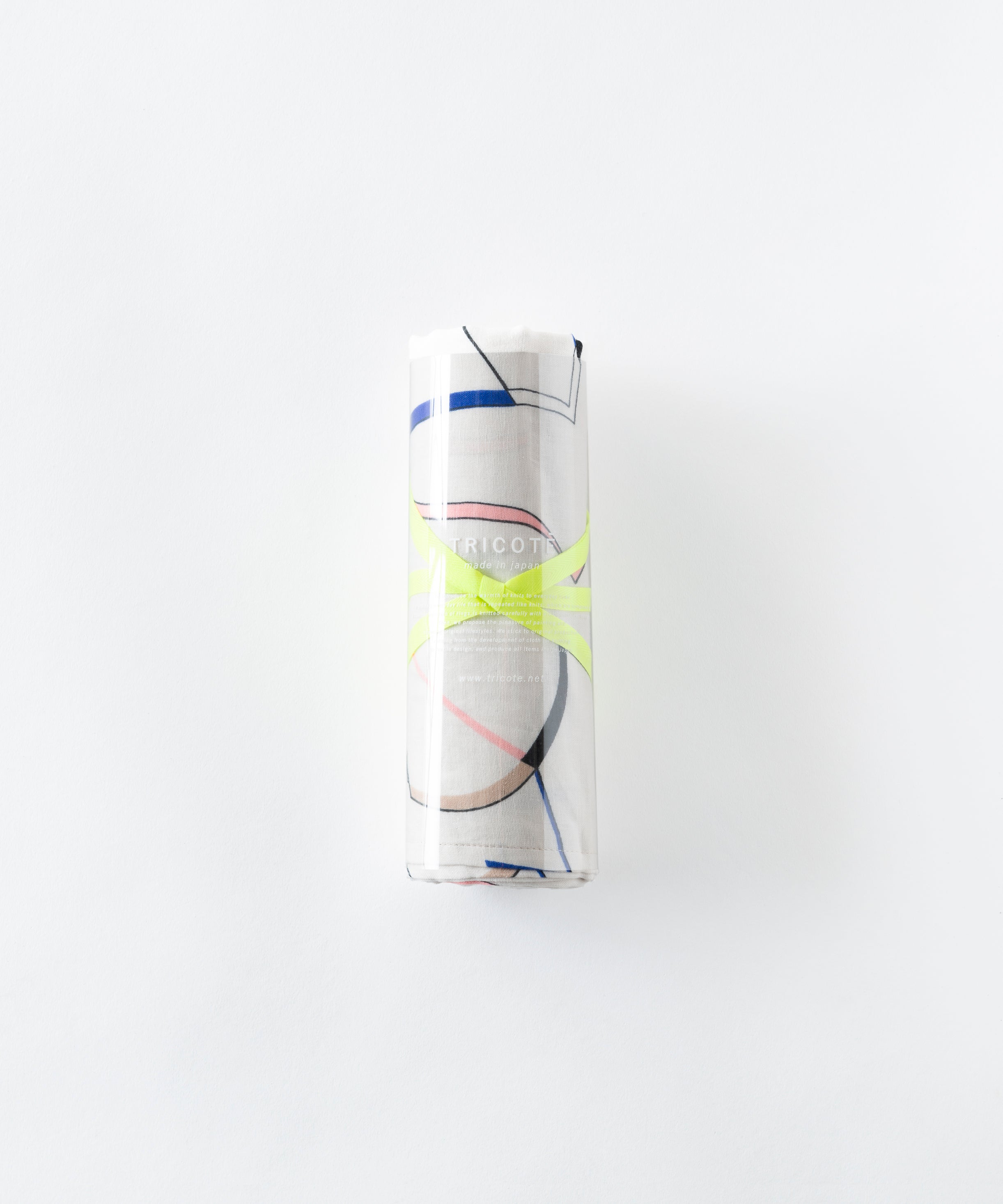 CUT RIBBON SWADDLE BLANKET