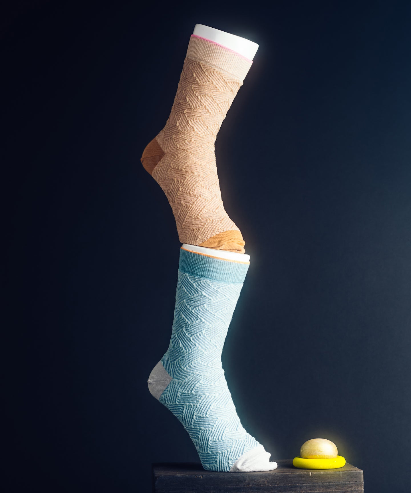 BUMPY KNIT SOCKS(UNISEX)
