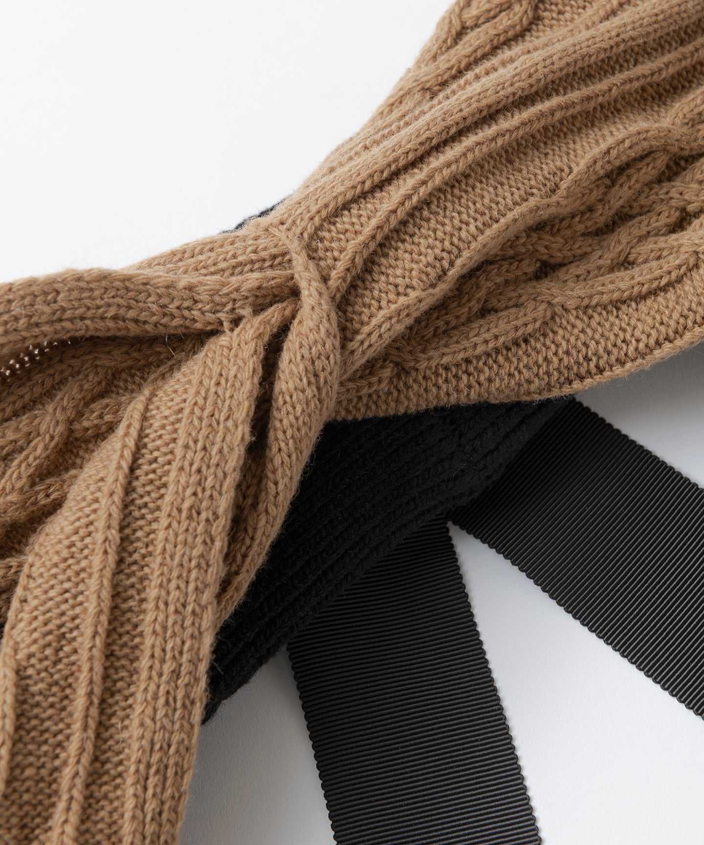 CABLE RIBBON HEADBAND