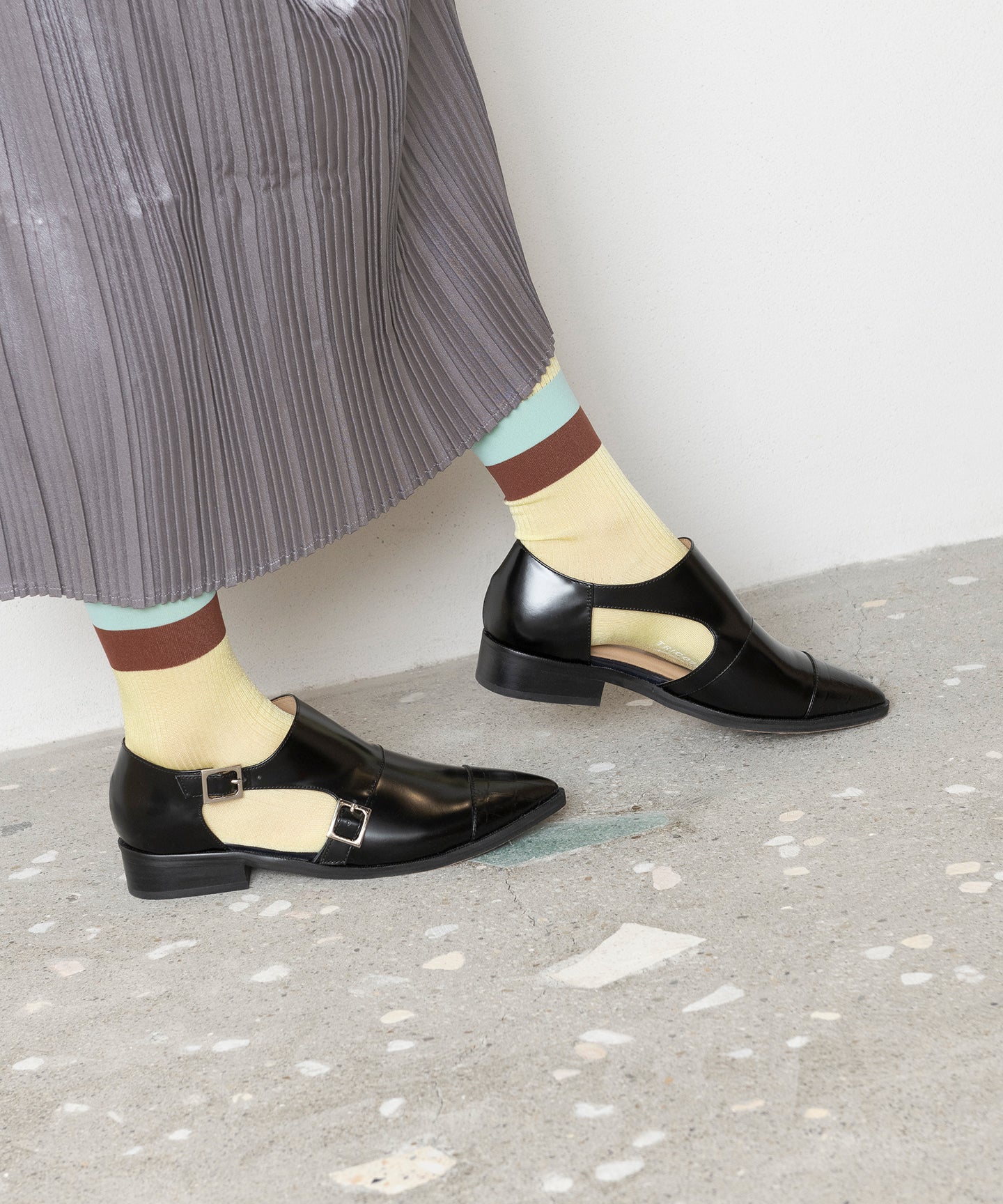 LINE LOOSE SOCKS