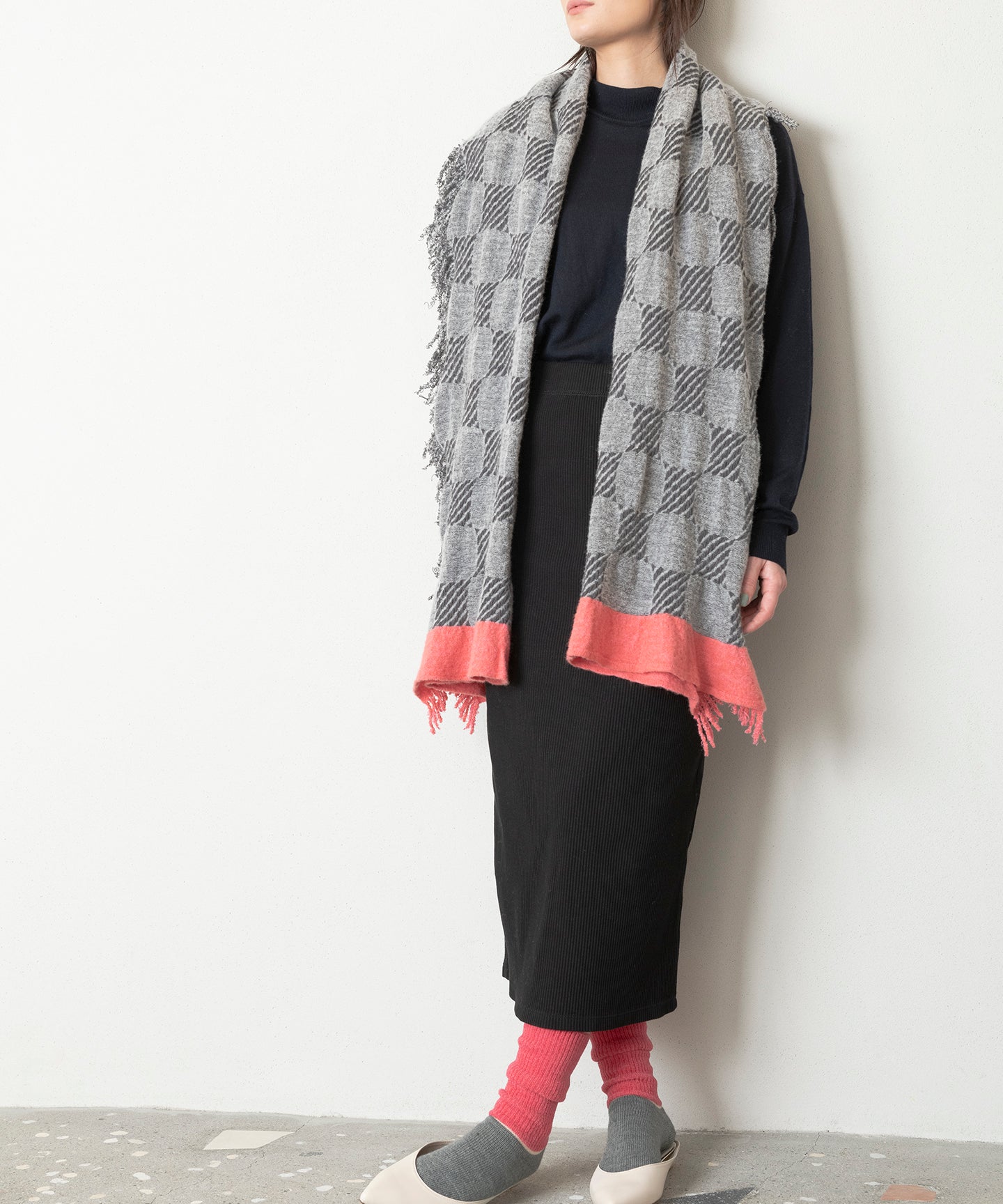 CHECKERED PATTERN SCARF