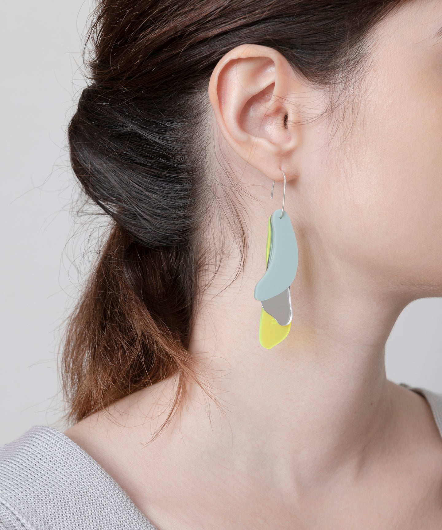NOSE PIERCE