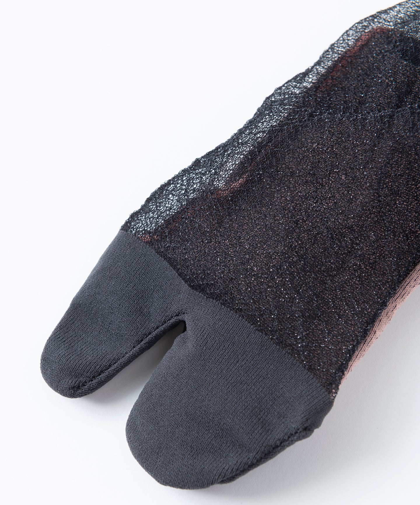 SHEER LAME TABI SOCKS