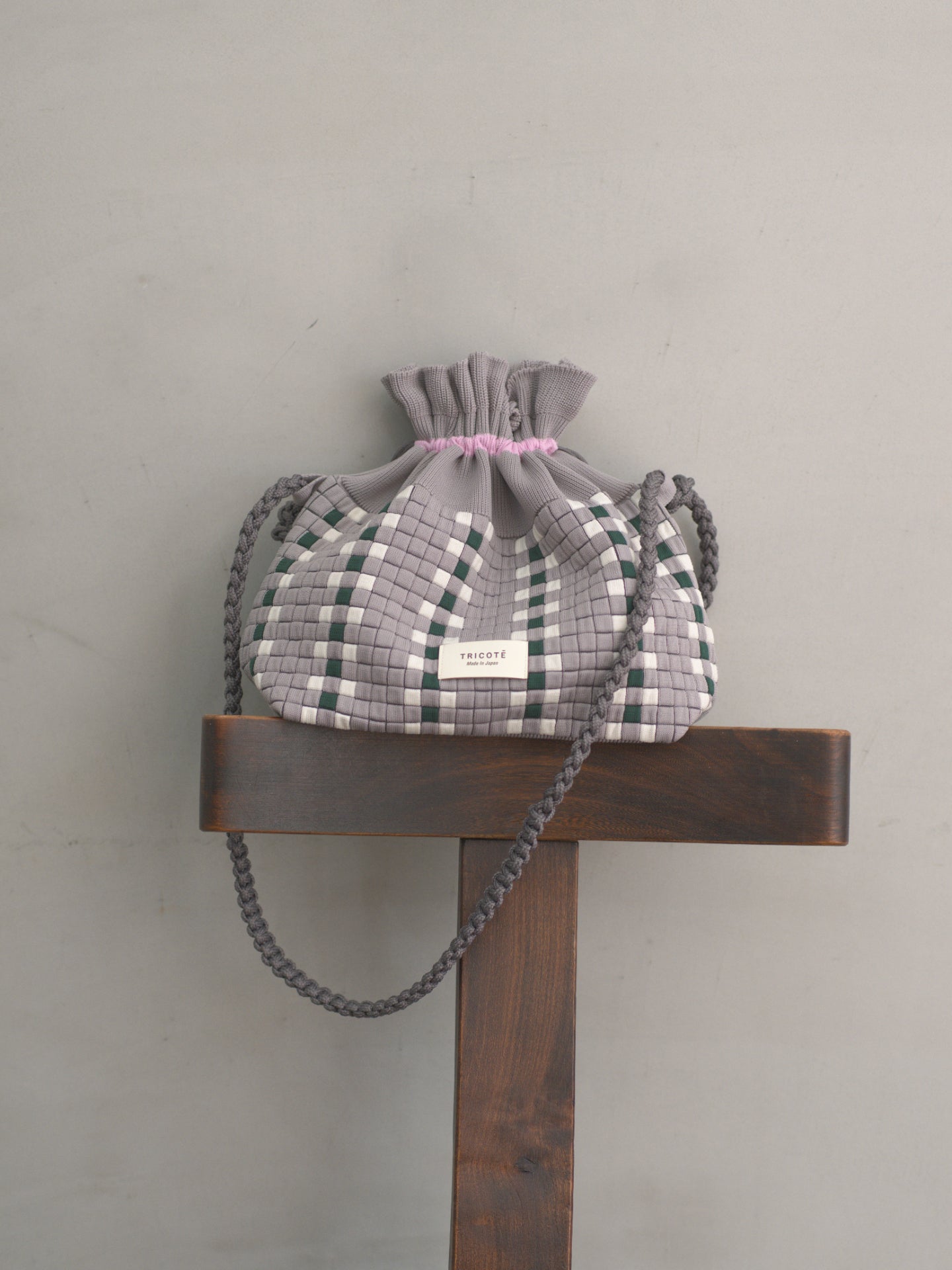 PIXEL SHOULDER POUCH