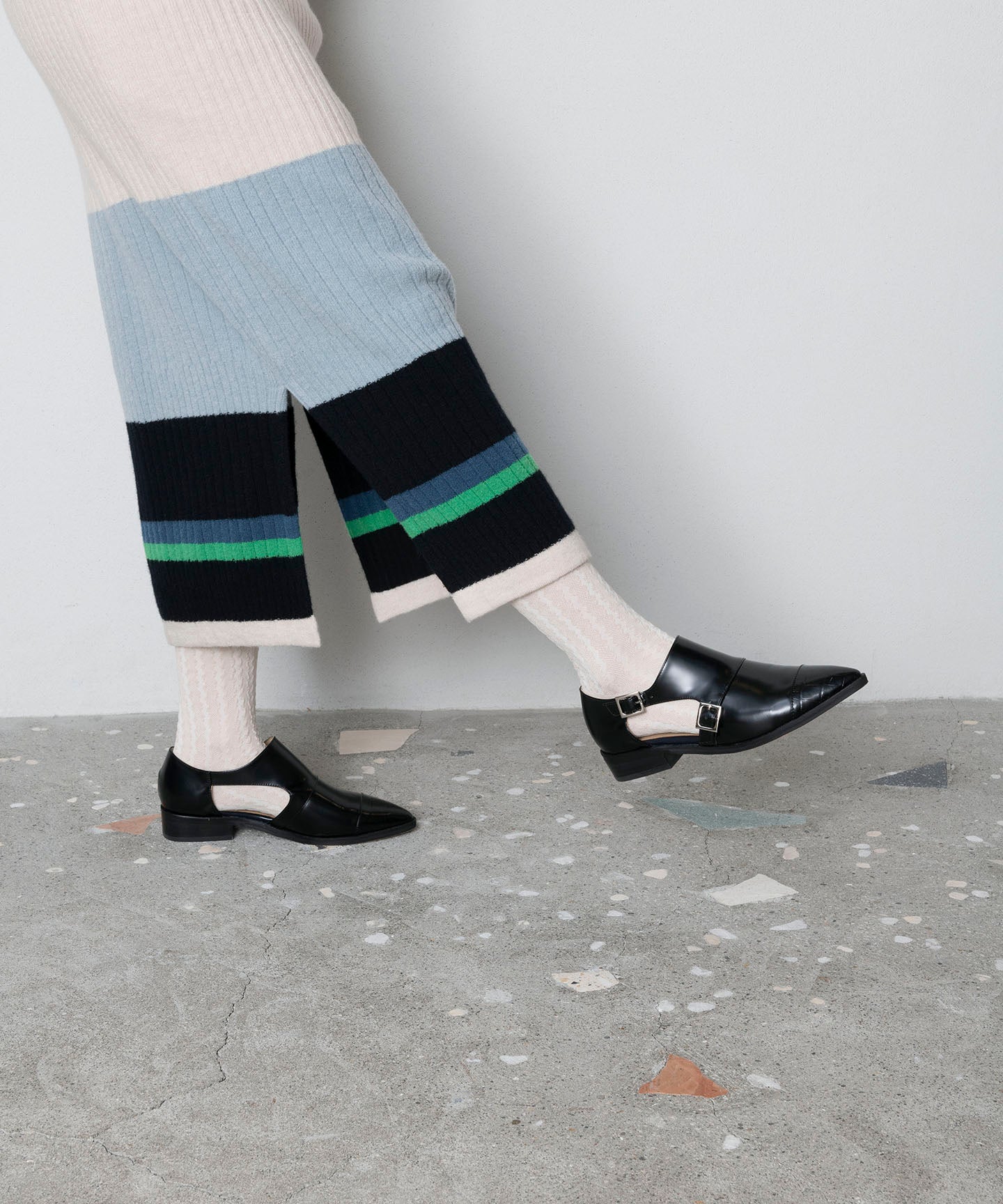 BUMPY LACE SOCKS（UNISEX）