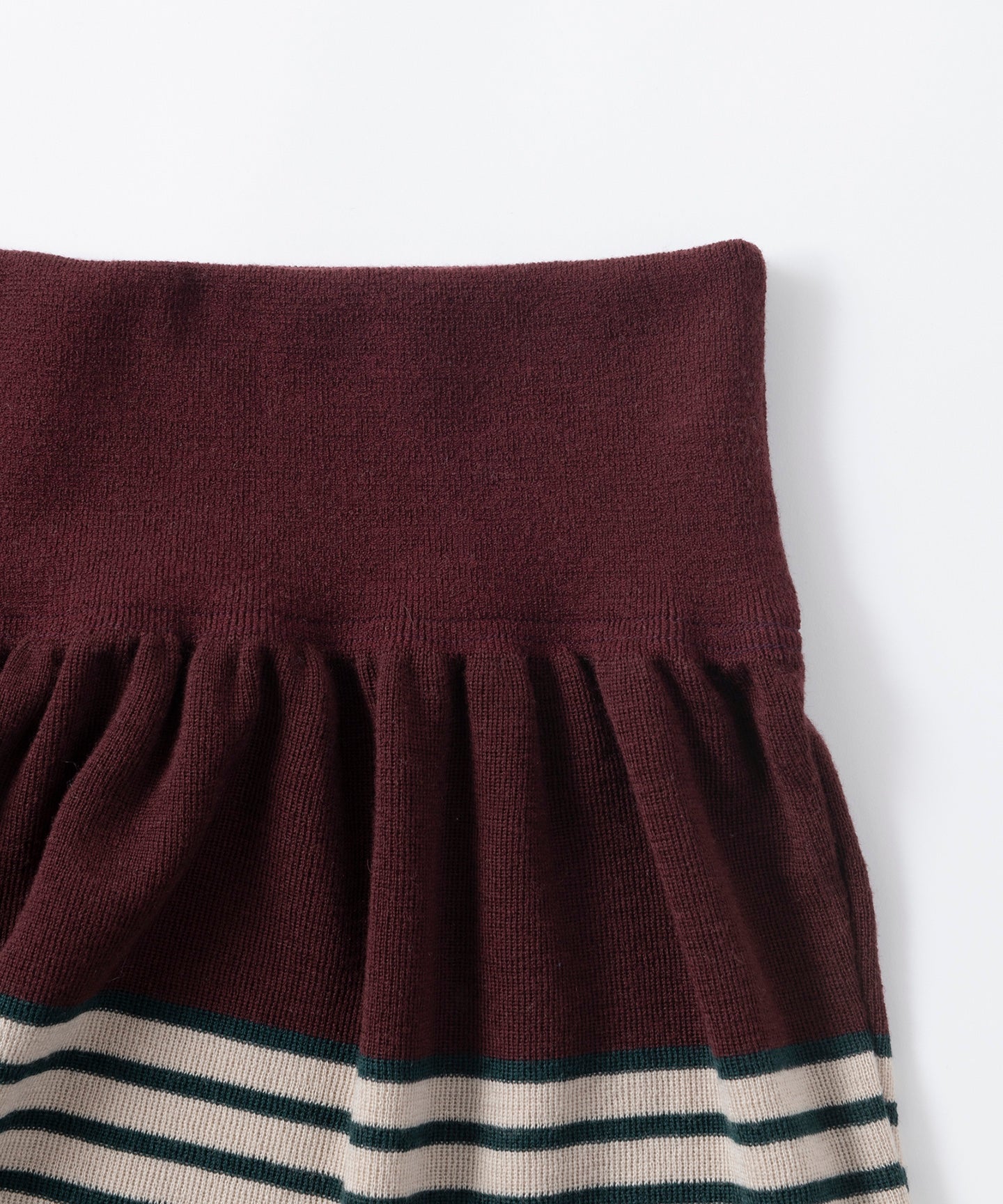 STRIPED KNIT SKIRT