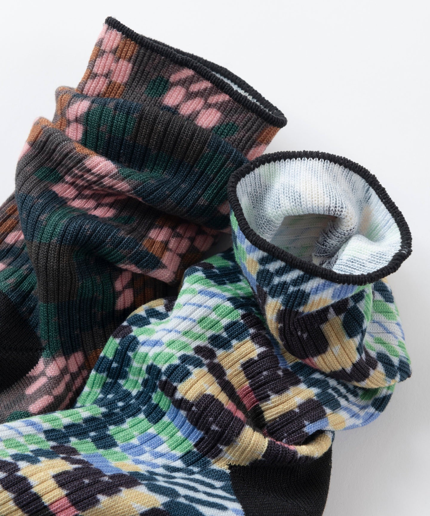 BLURRED CHECK PRINT SOCKS