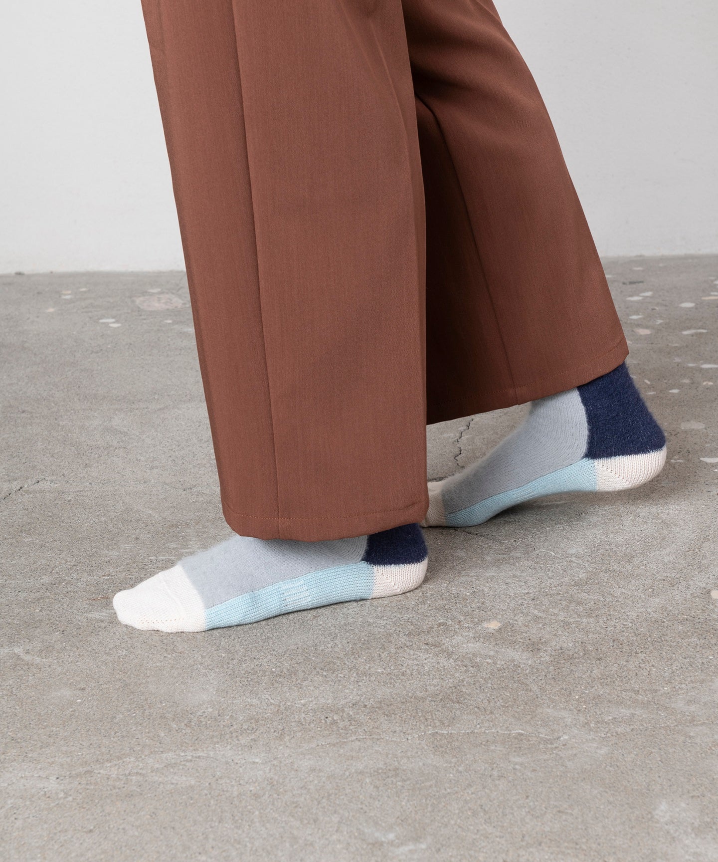 SHAGGY BICOLOUR SOCKS
