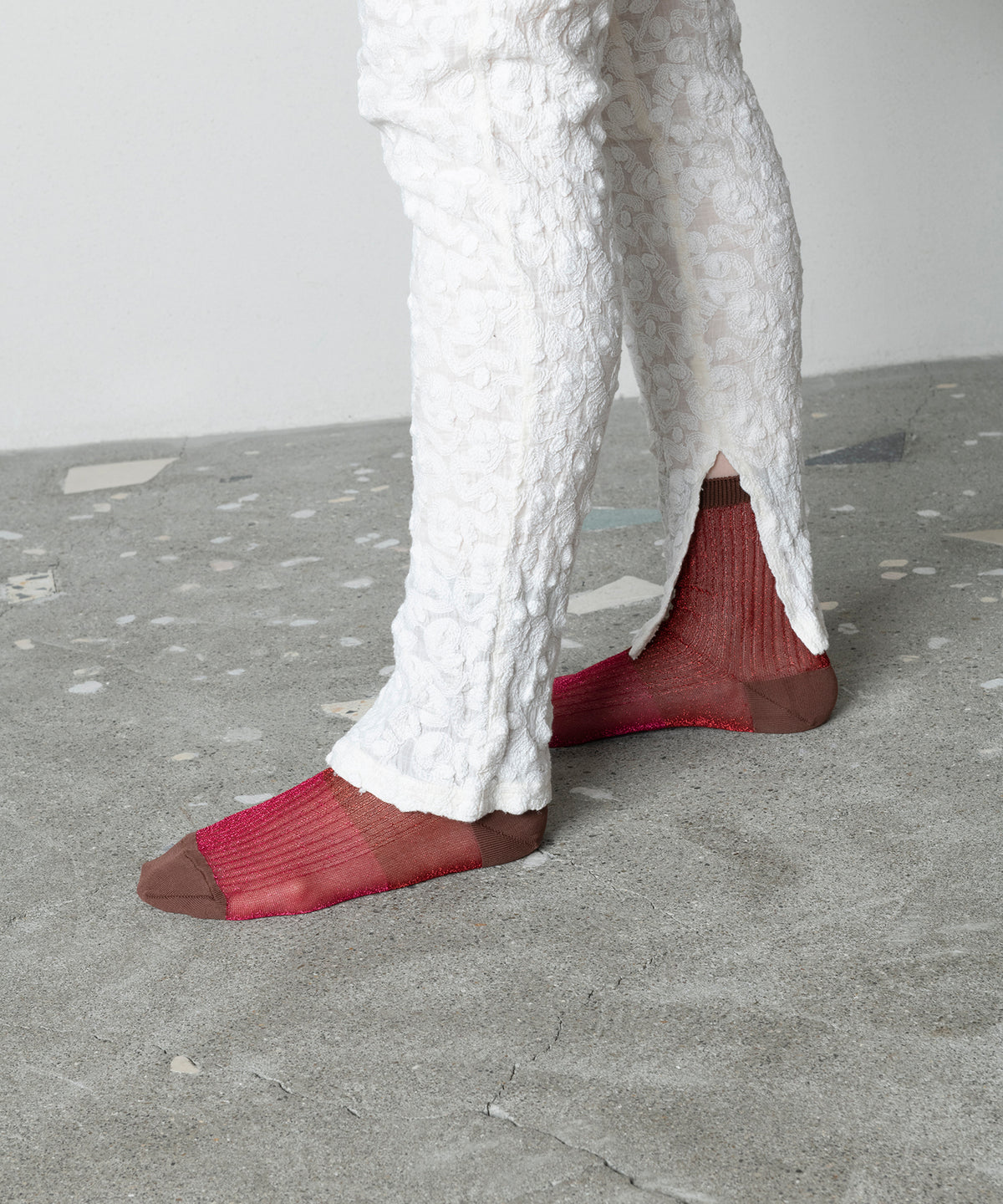 SHEER BICOLOR RIB SOCKS WITH ANKLET