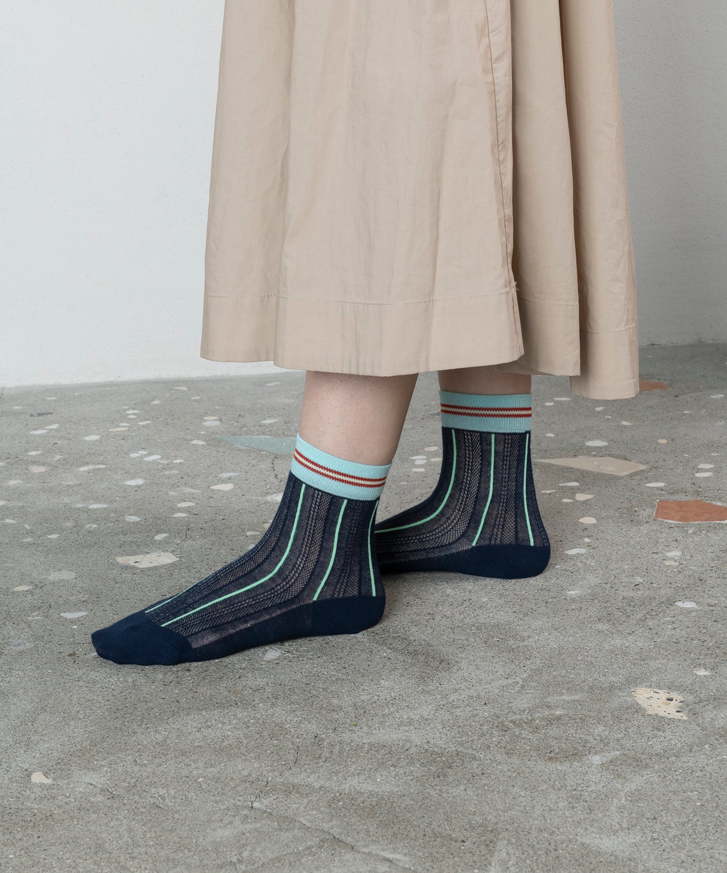 STRIPE SHEER MESH SOCKS