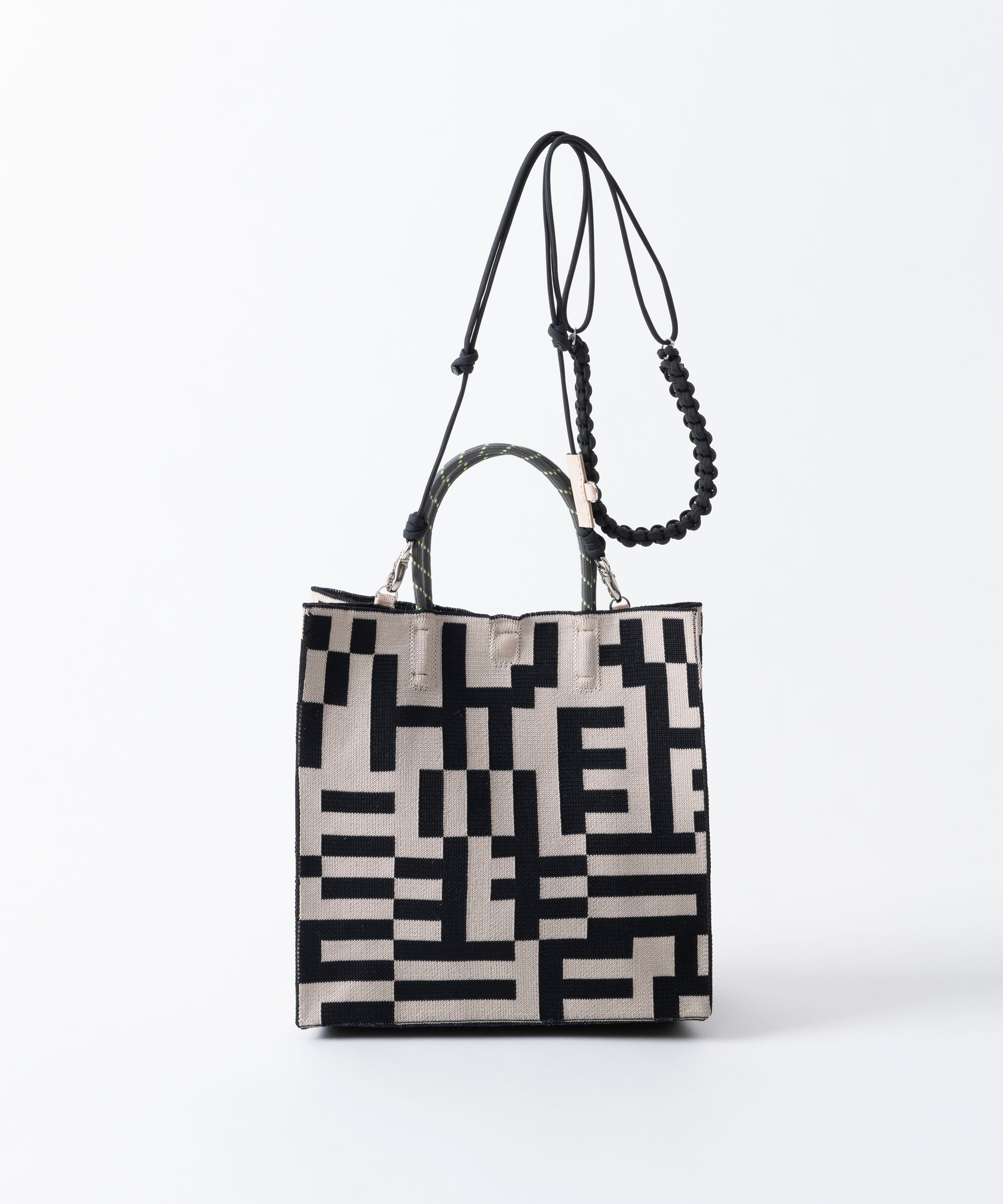 MOSAIC PATTERN PAPER BAG