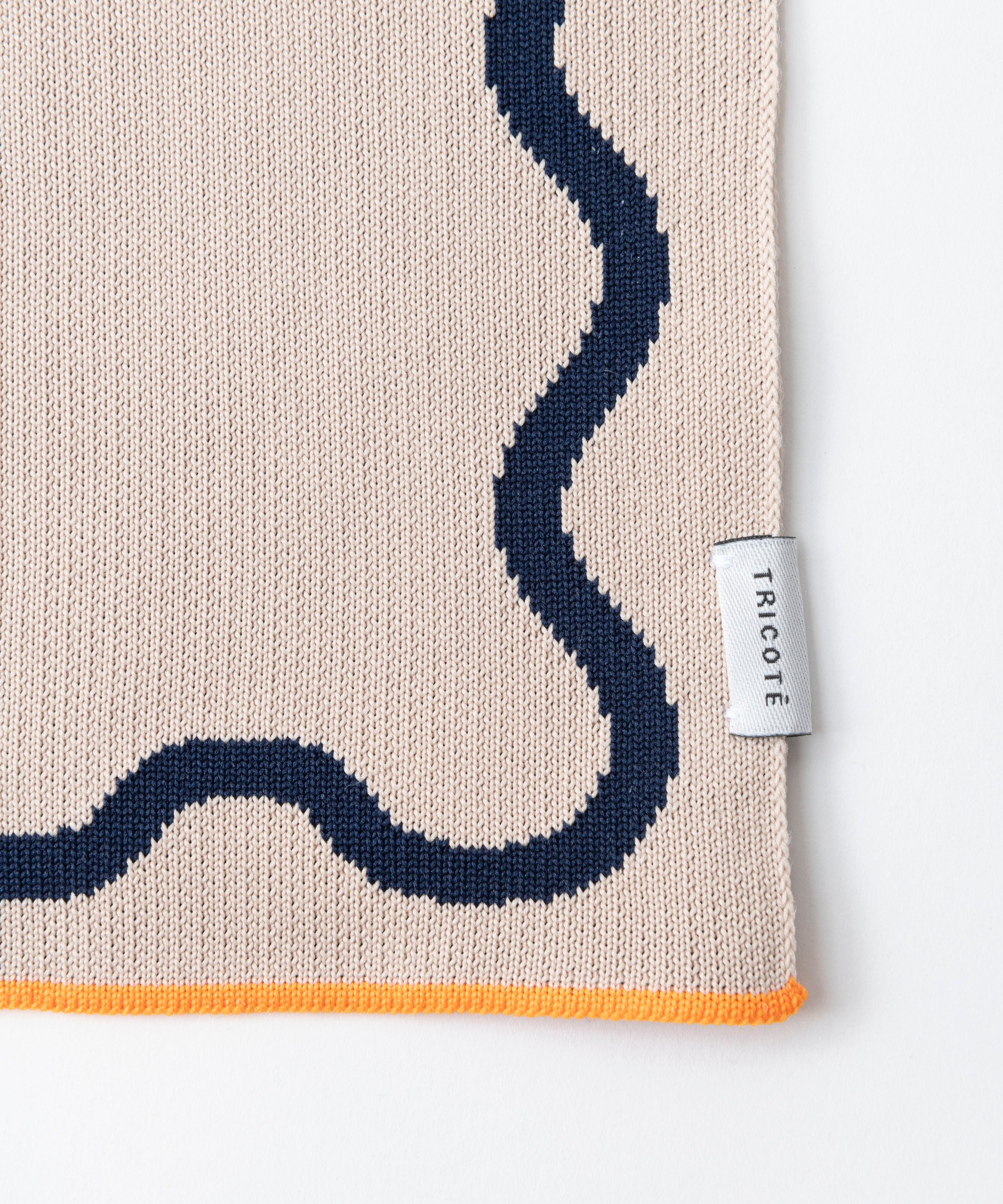 WAVY LINE PLACE MAT