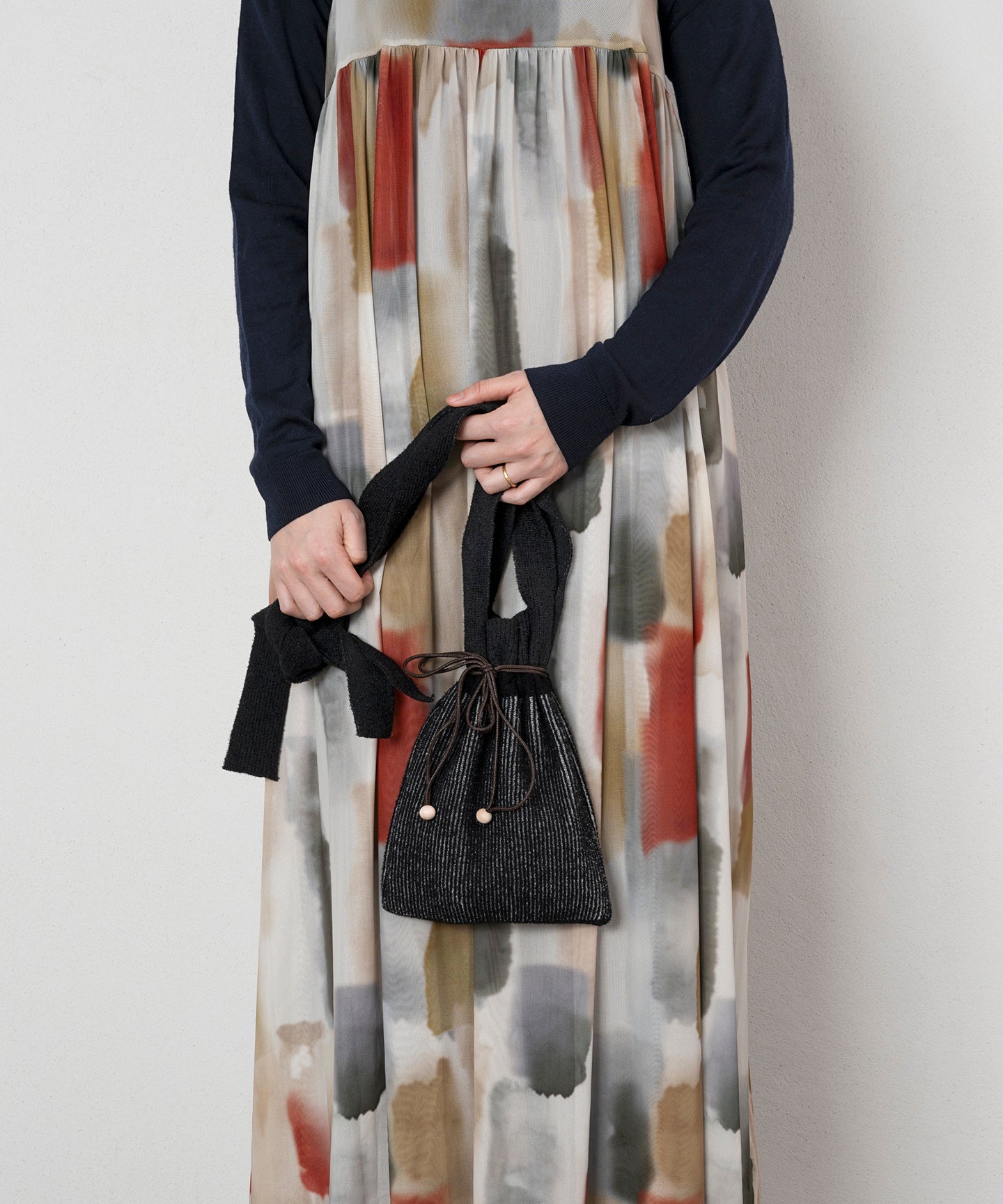 SHAGGY KNIT KNOT BAG