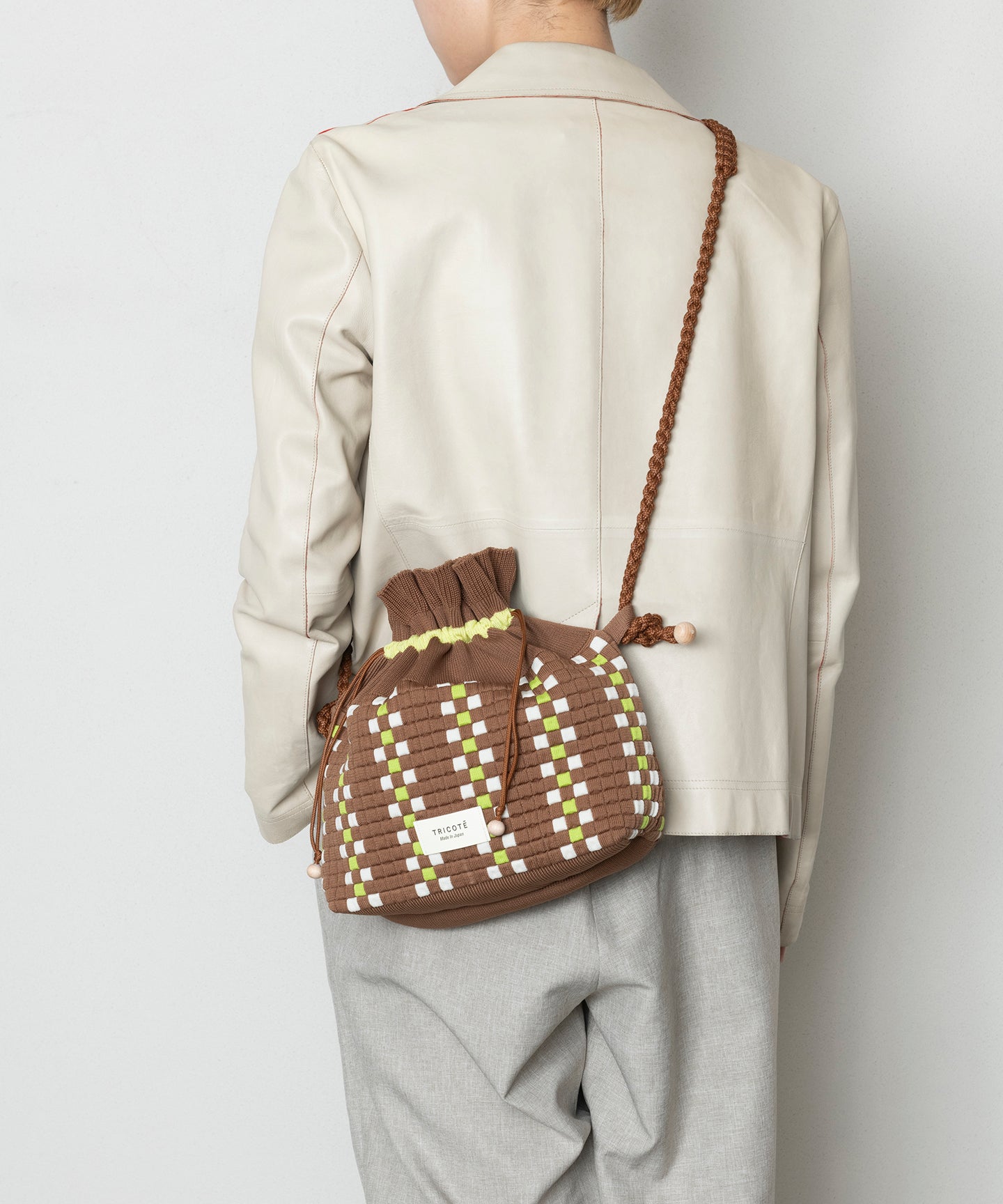 PIXEL SHOLDER POUCH