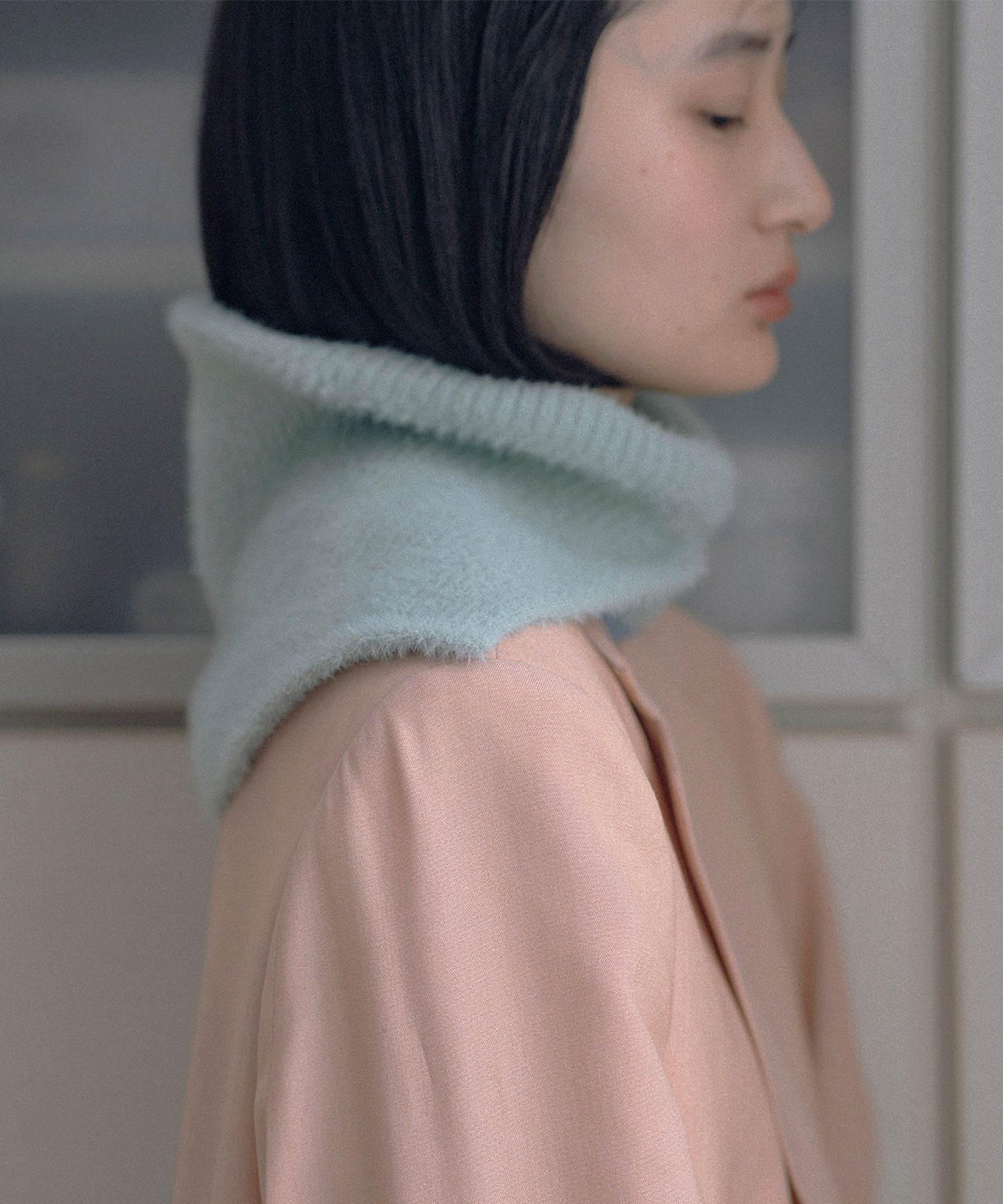 SHAGGY NECK WARMER