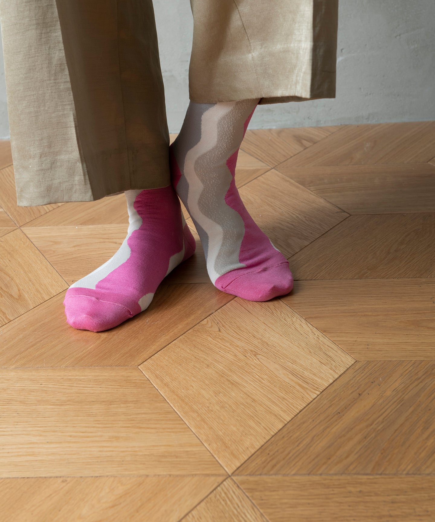 WAVE GRADATION SOCKS