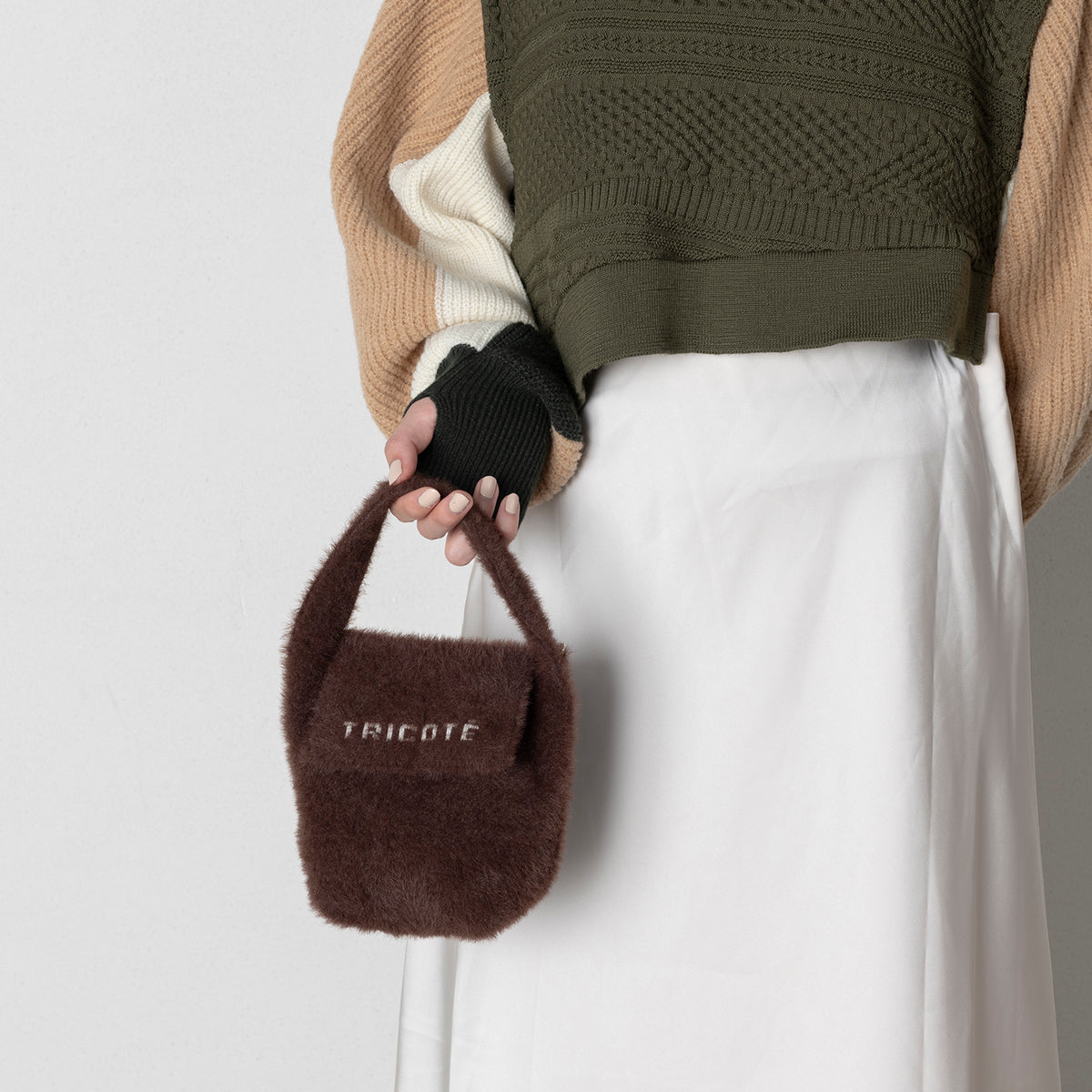MINI SHAGGY SHOULDER BAG