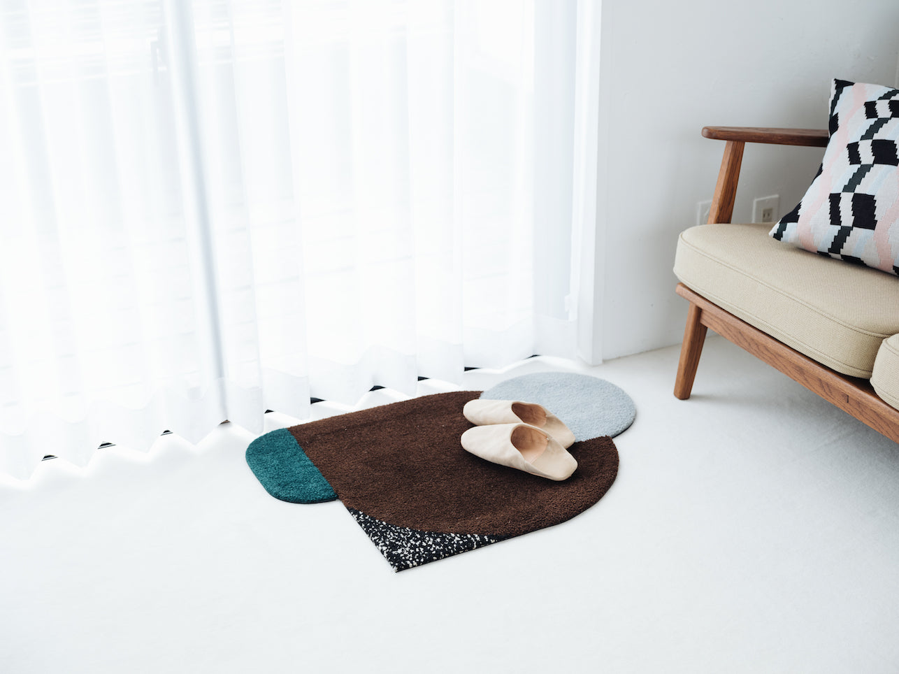 CIRCLE  RUG
