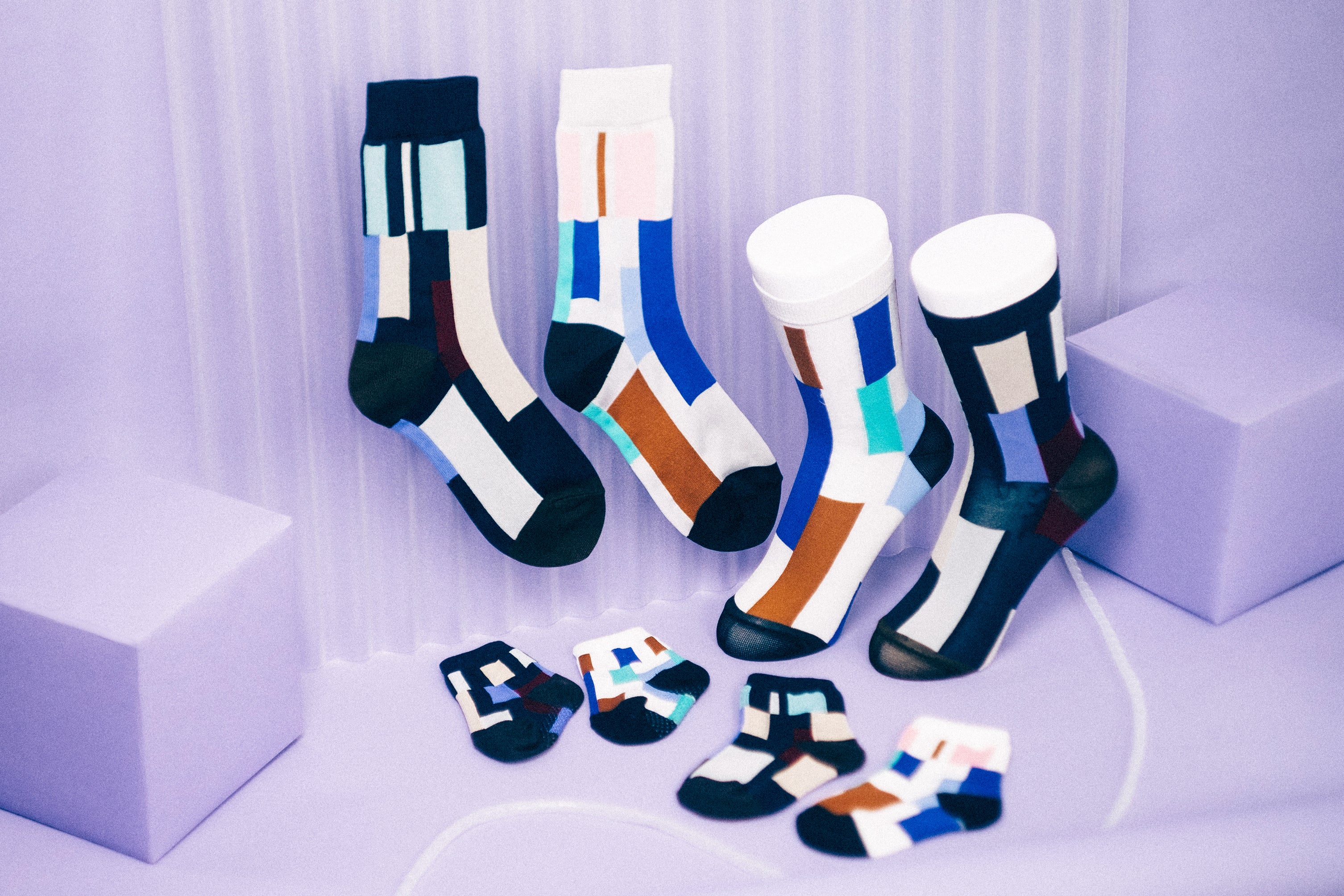 RANDOM PATCH SOCKS (KIDS)