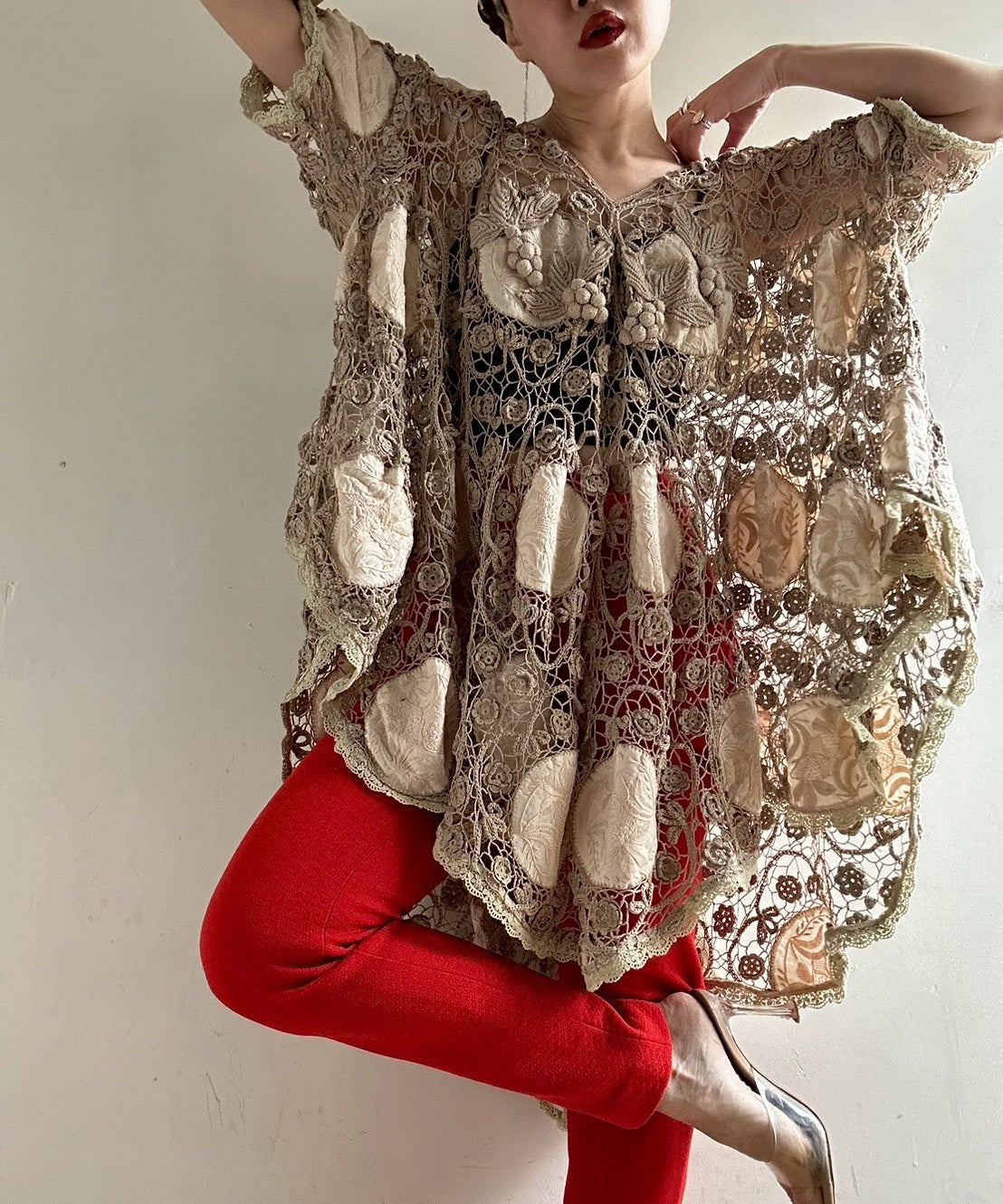 [minoi × TRICOTÉ]<br>VINTAGE CROCHET DRESS