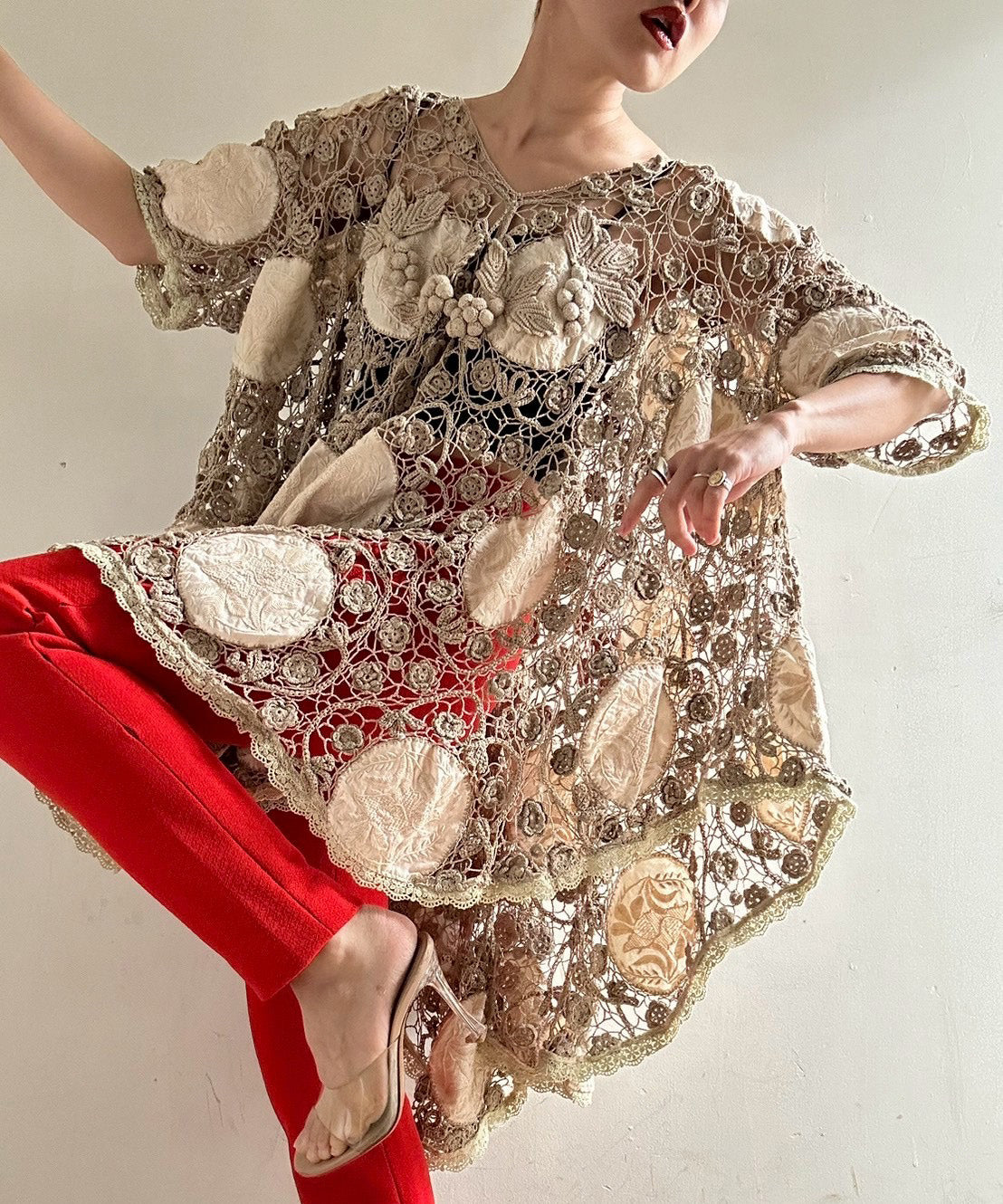 [minoi × TRICOTÉ]<br>VINTAGE CROCHET DRESS