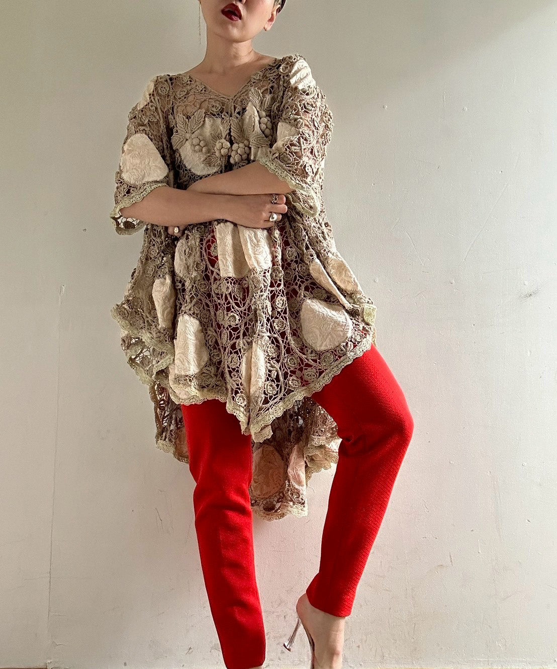 [minoi × TRICOTÉ]<br>VINTAGE CROCHET DRESS