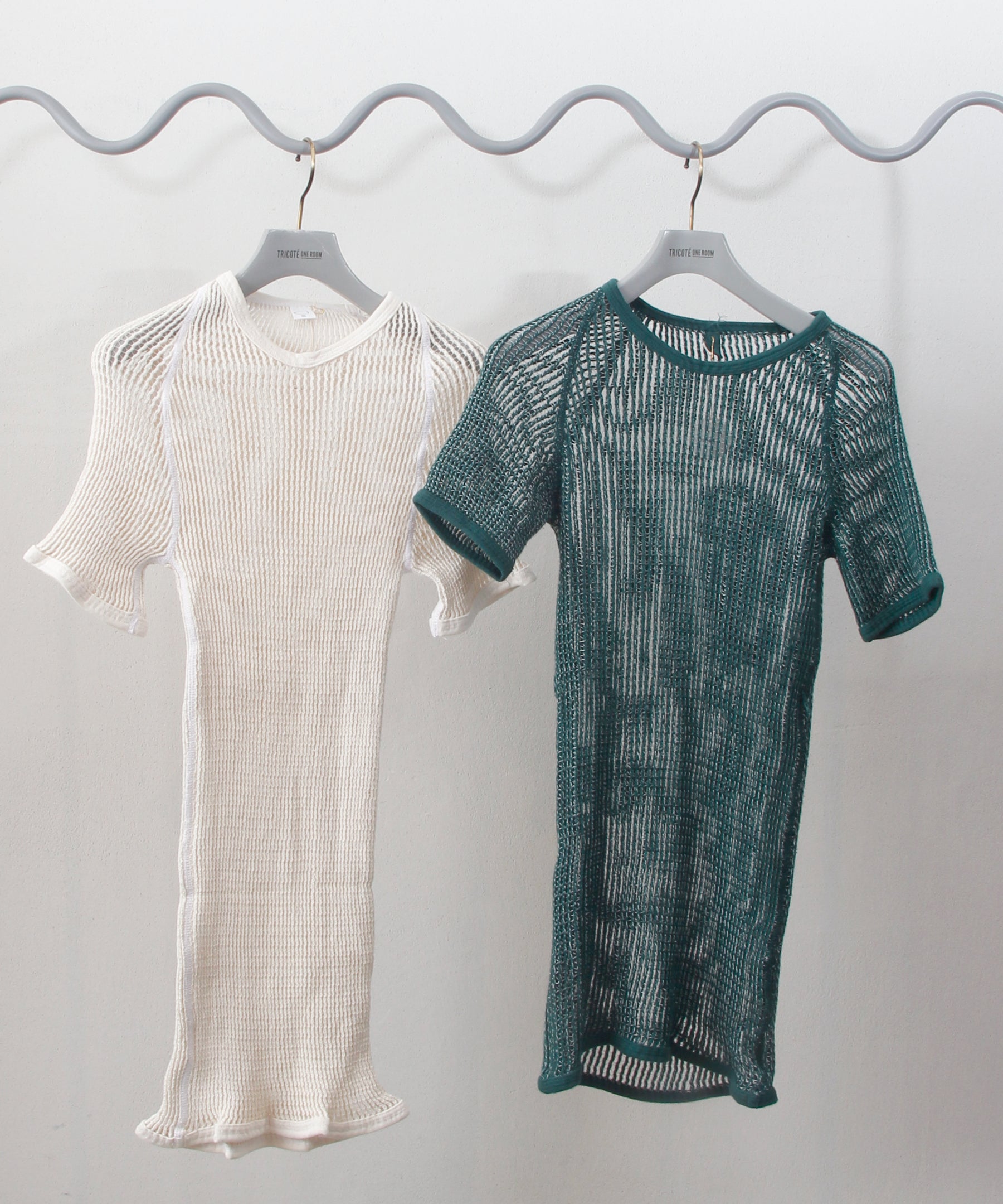 [minoi × TRICOTÉ]<br>VINTAGE KNIT MESH TOPS