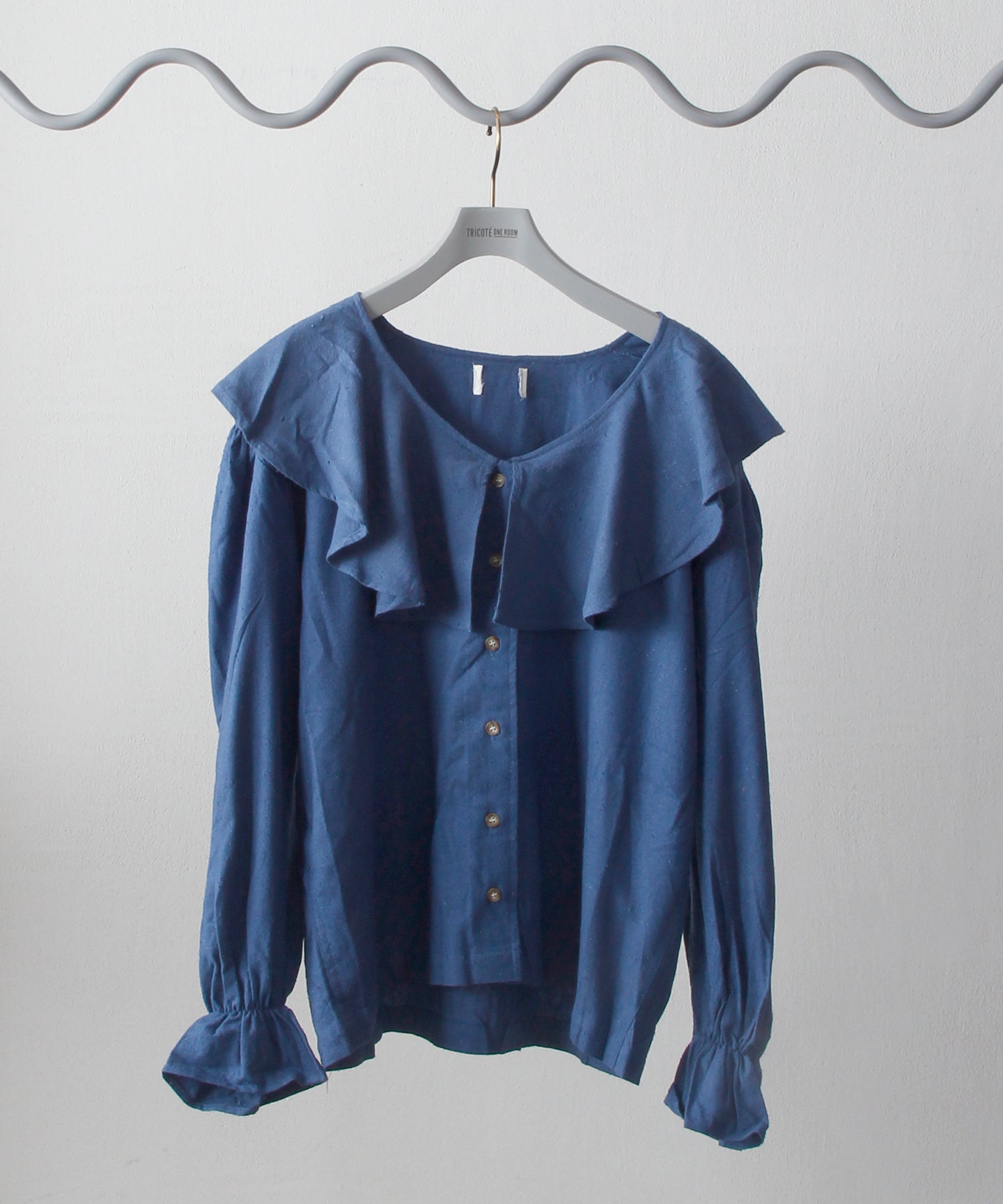 [minoi × TRICOTÉ]<br>VINTAGE FRILL COLOUR TOPS