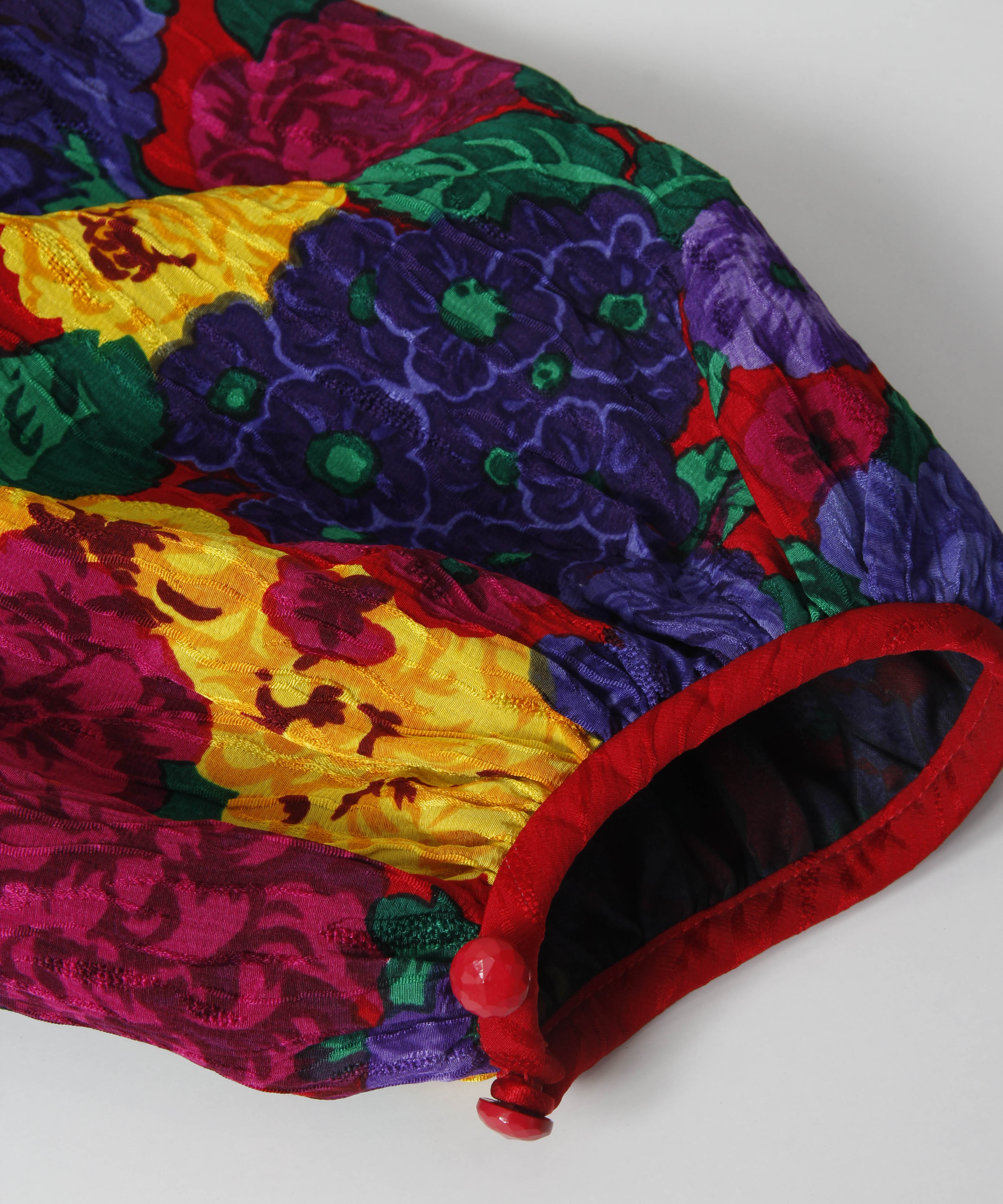 [minoi × TRICOTÉ]<br>VINTAGE FLOWER PUFF JACKET
