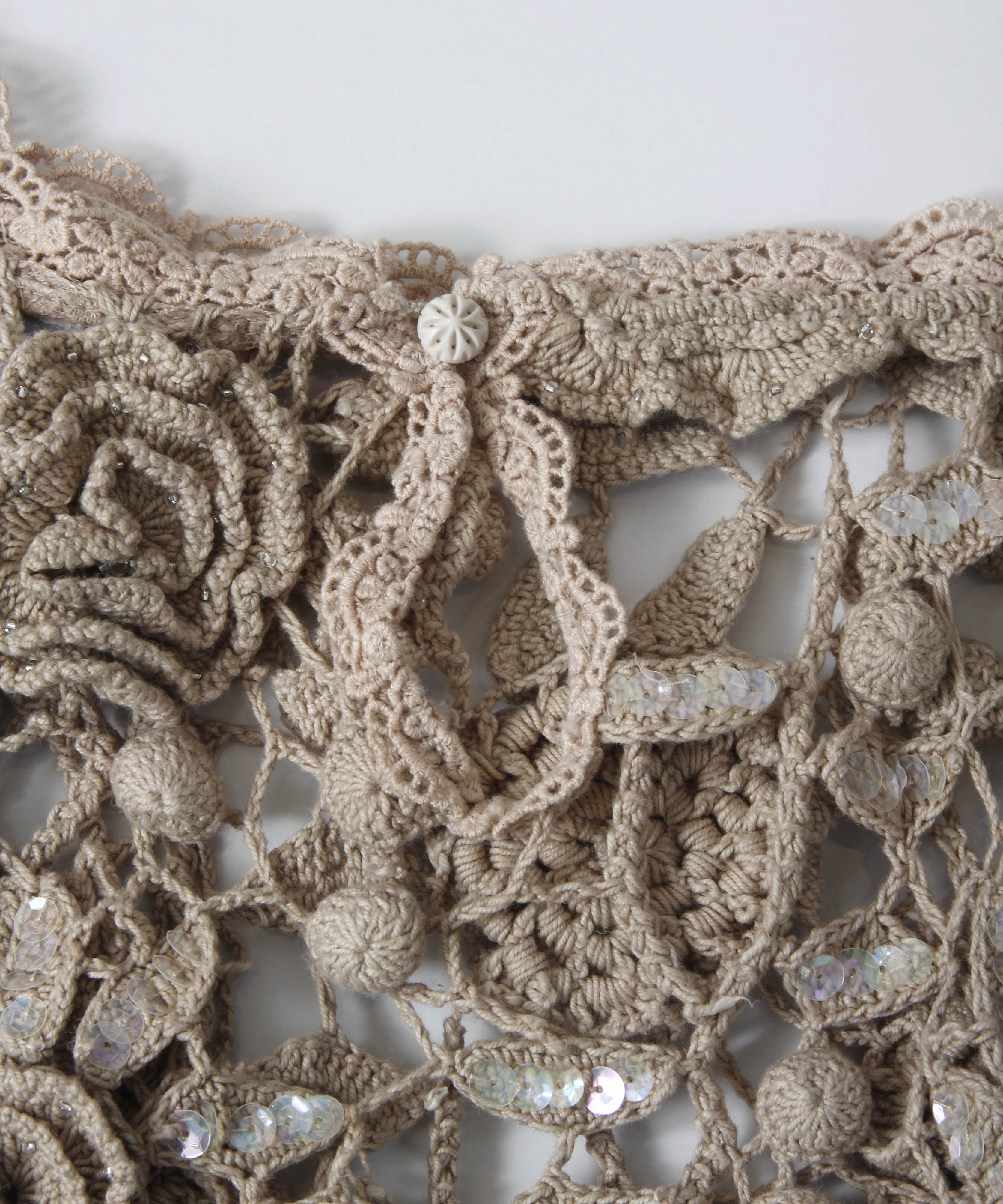[minoi × TRICOTÉ]<br>VINTAGE CROCHET ROSE TOPS