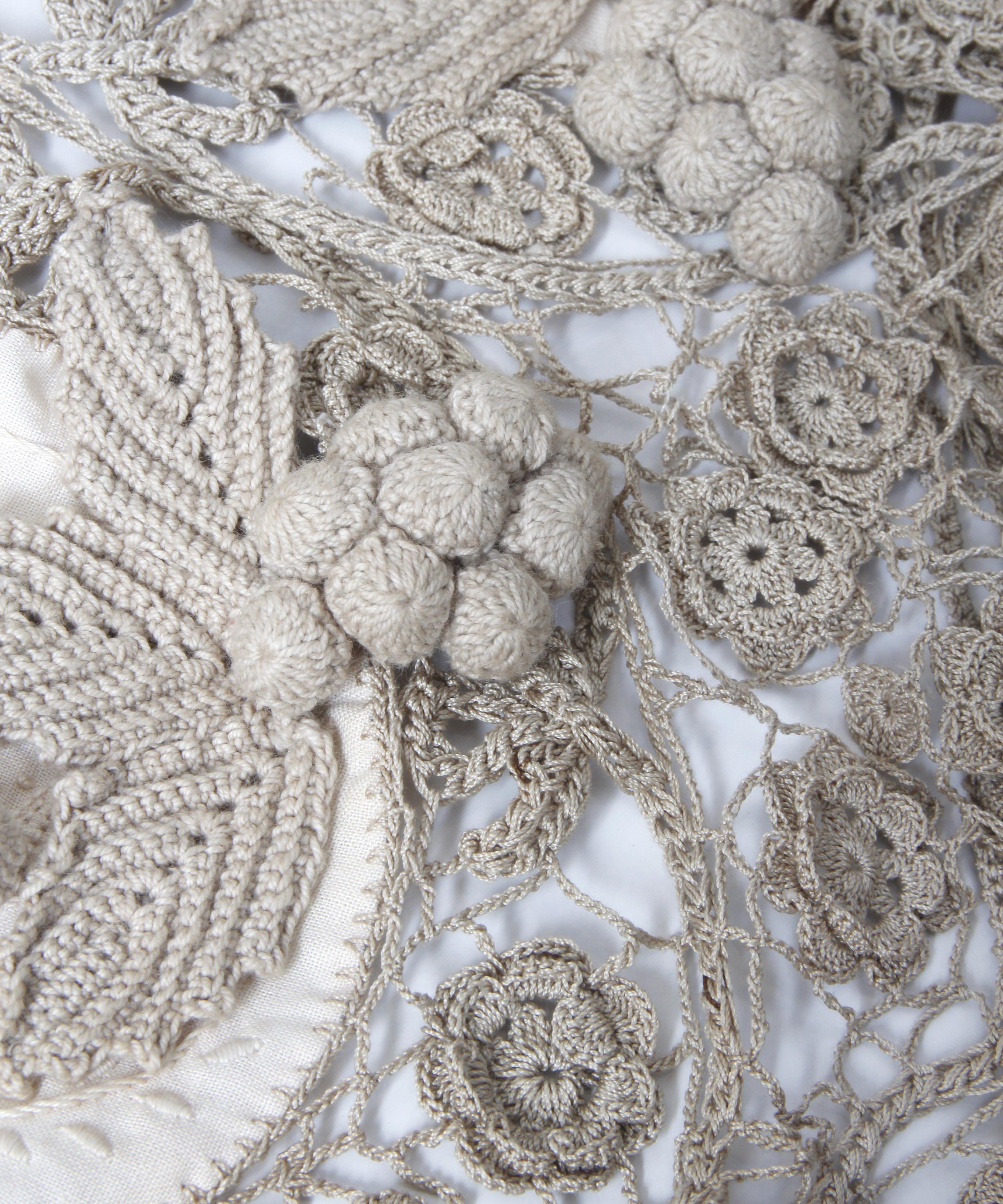 [minoi × TRICOTÉ]<br>VINTAGE CROCHET DRESS