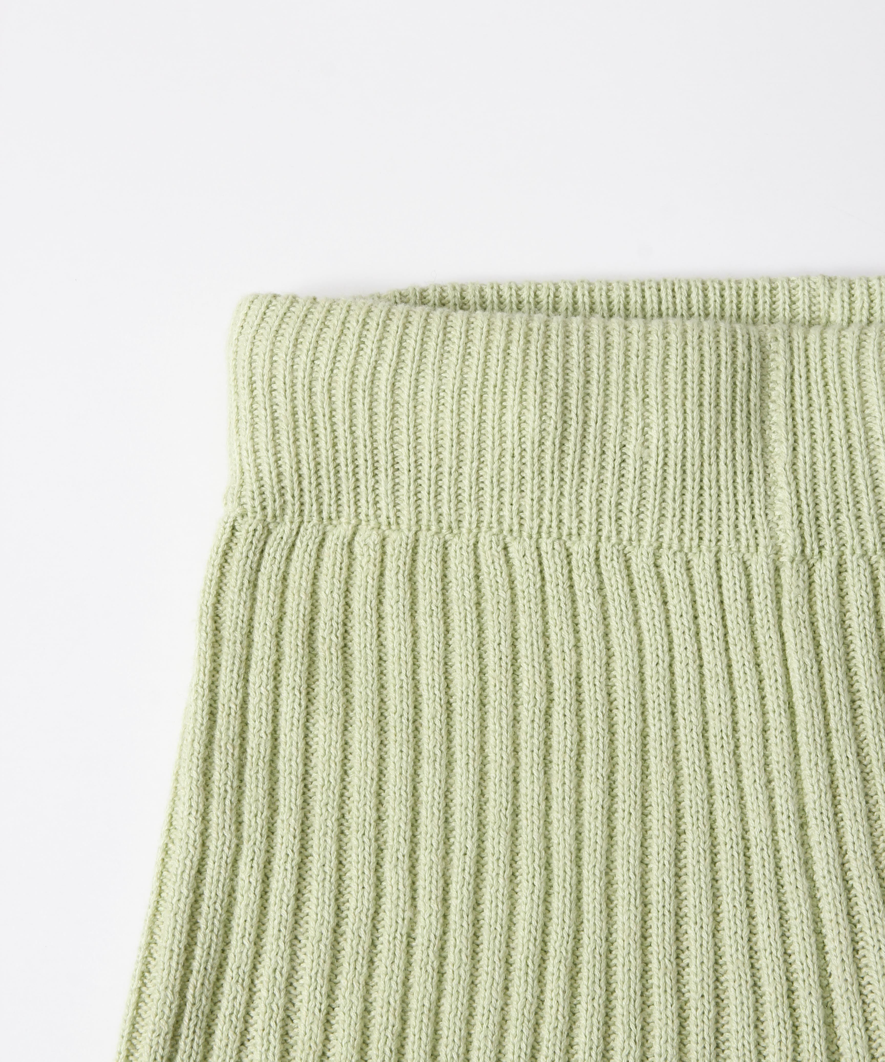 [minoi × TRICOTÉ]<br>VINTAGE KNIT SHORT PANTS