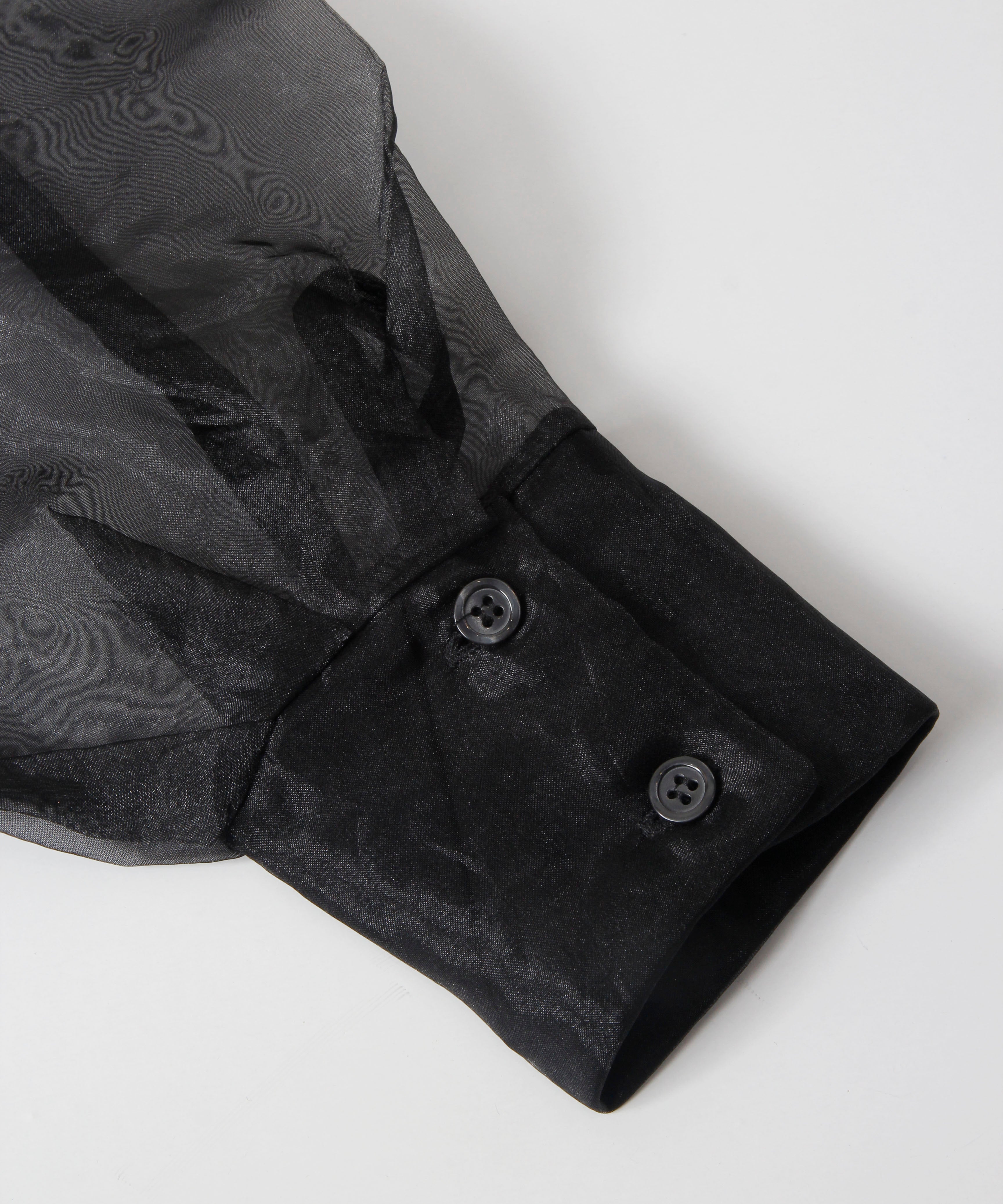 [minoi × TRICOTÉ]<br>VINTAGE ORGANDIE TIE BLOUSE