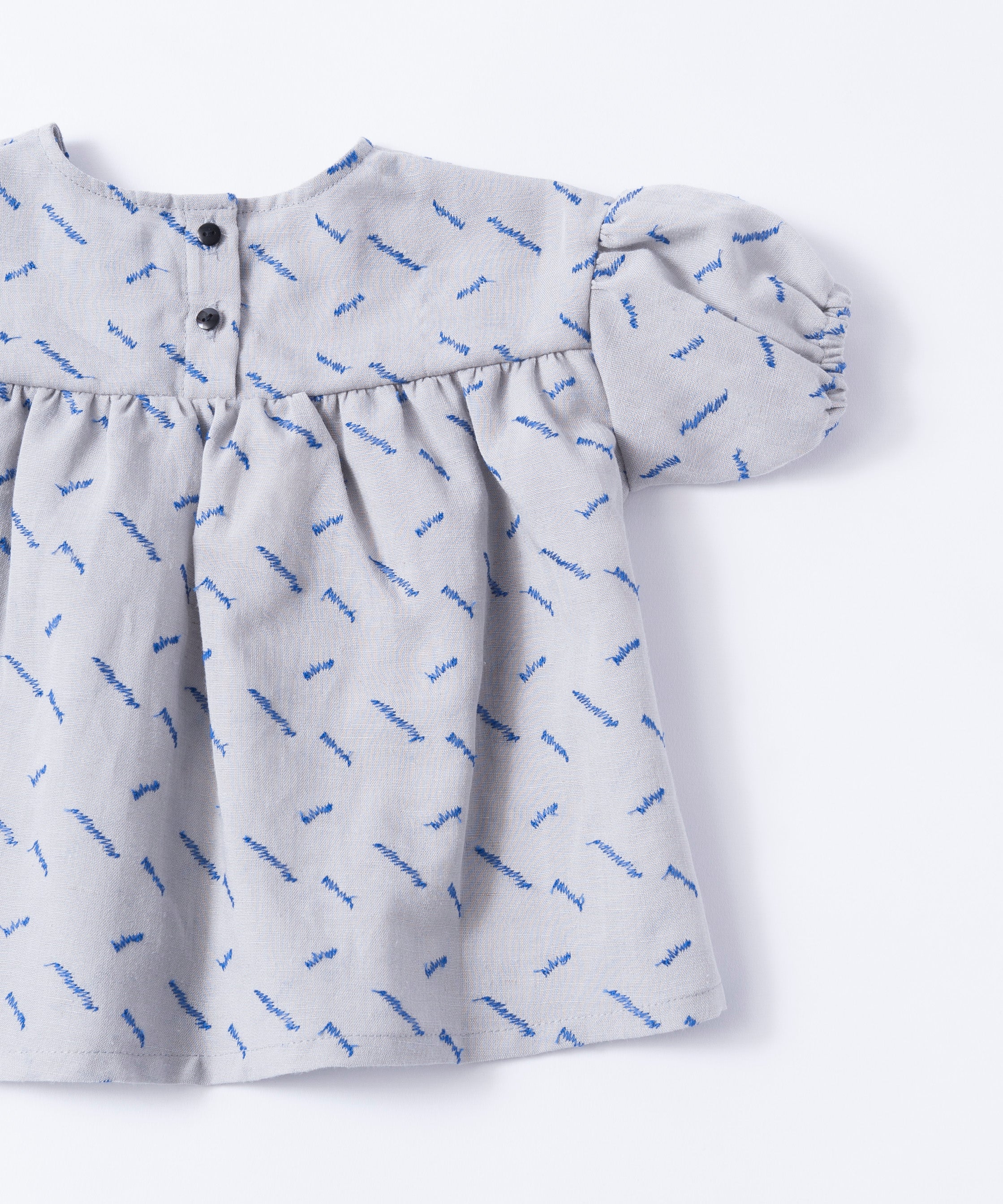 WINDY SHIRT
