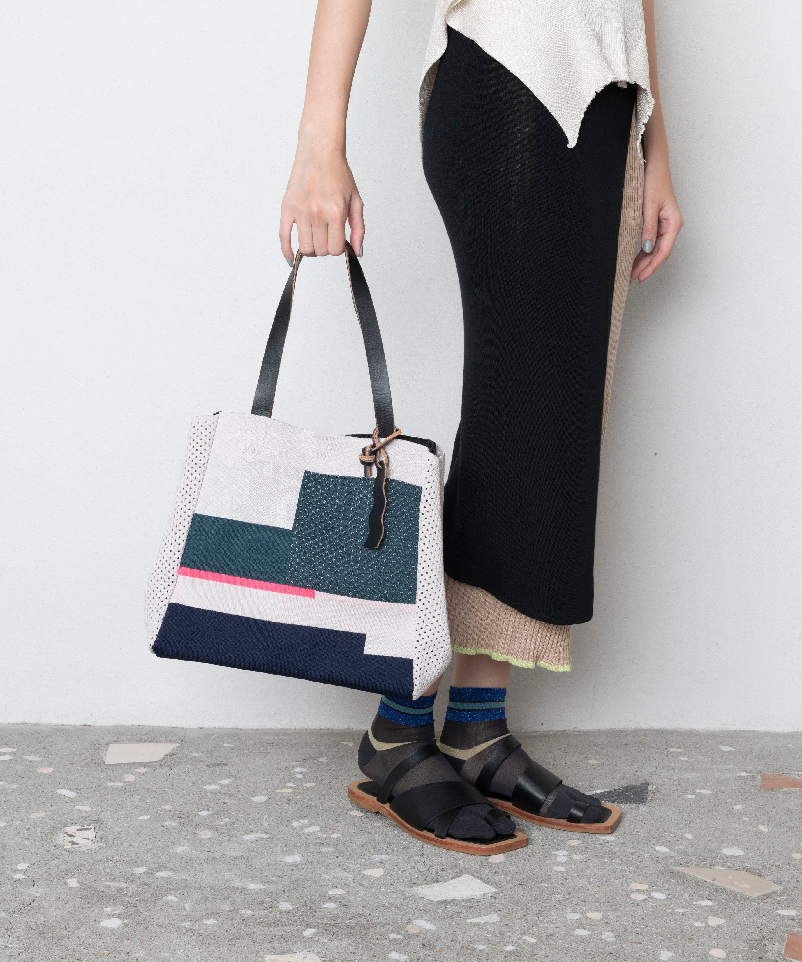 PATCHWORK MESH TOTE