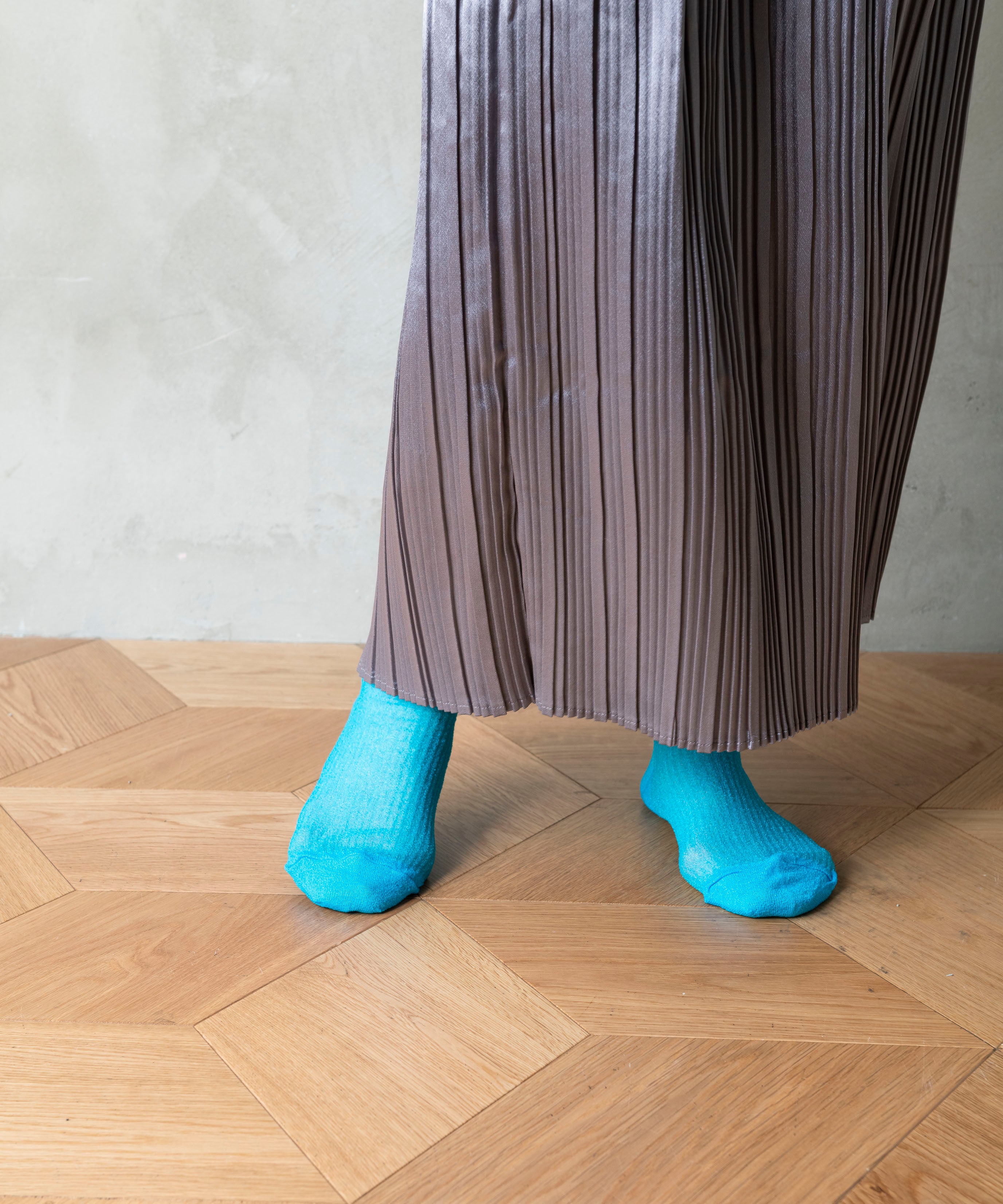 COLOUR SHEER RIB SOCKS