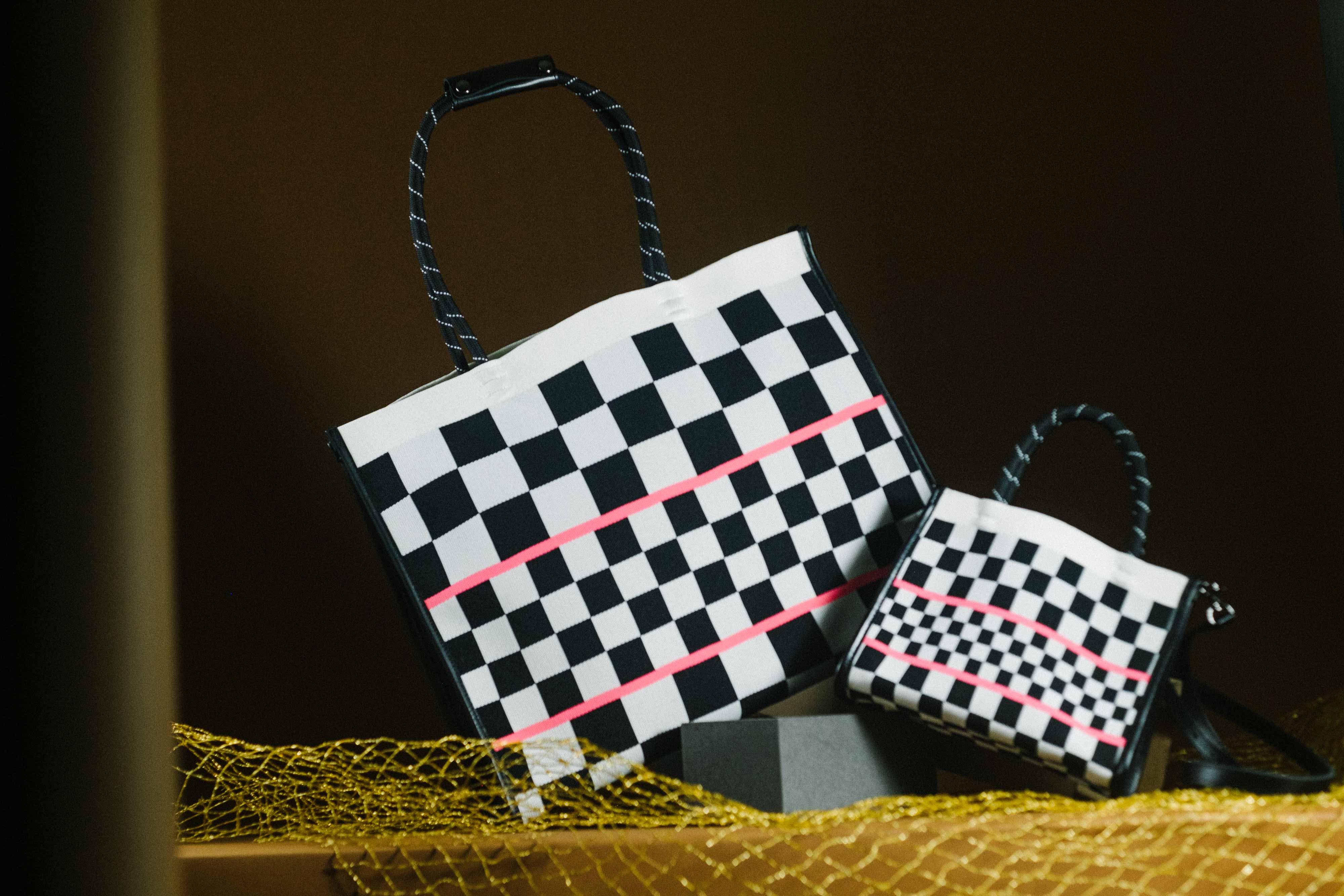 CHECKERED PATTERN BAG