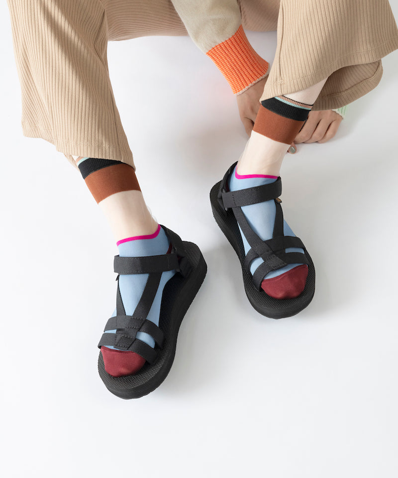 SHEER STRIPE 1 SOCKS