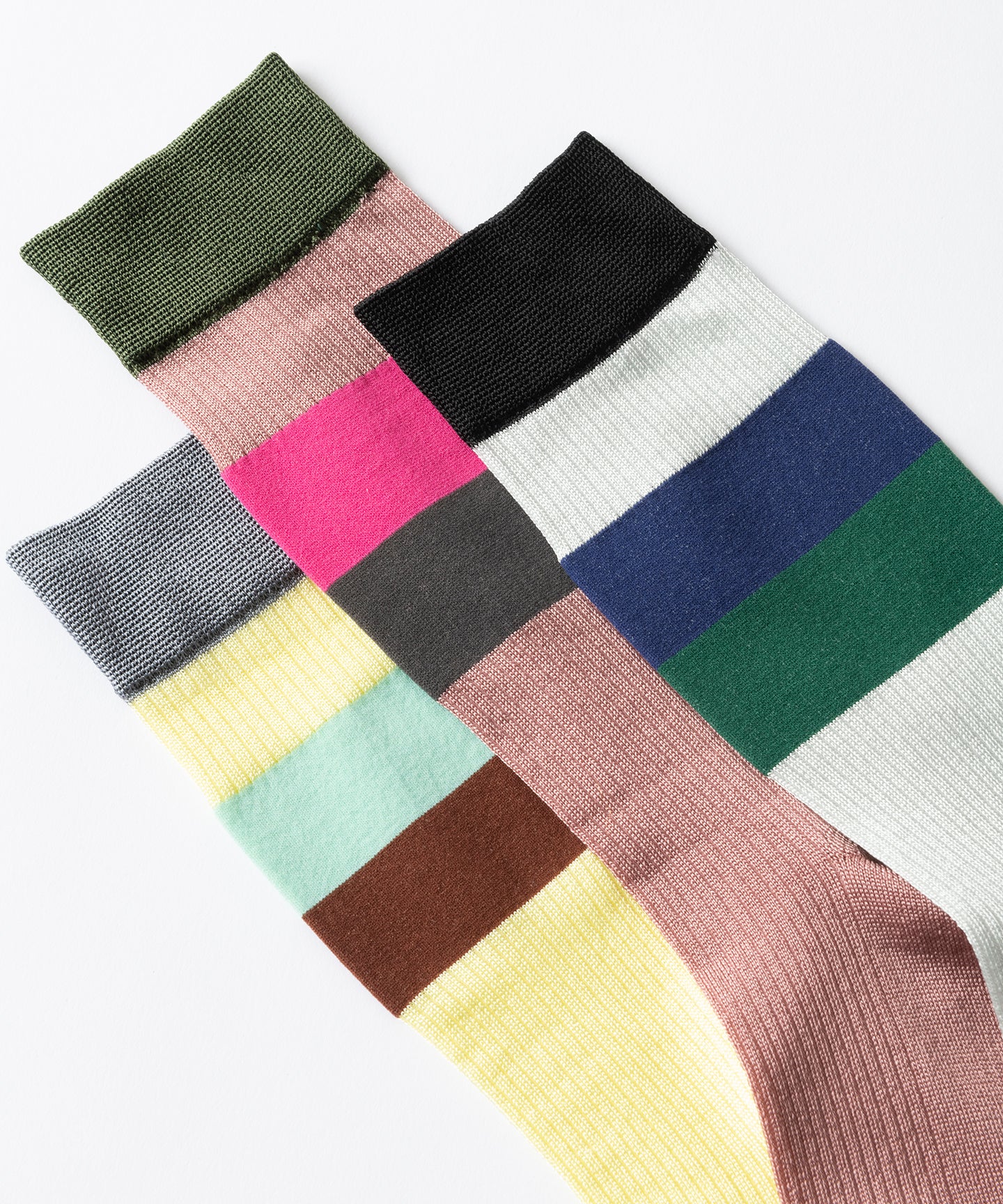 LINE LOOSE SOCKS