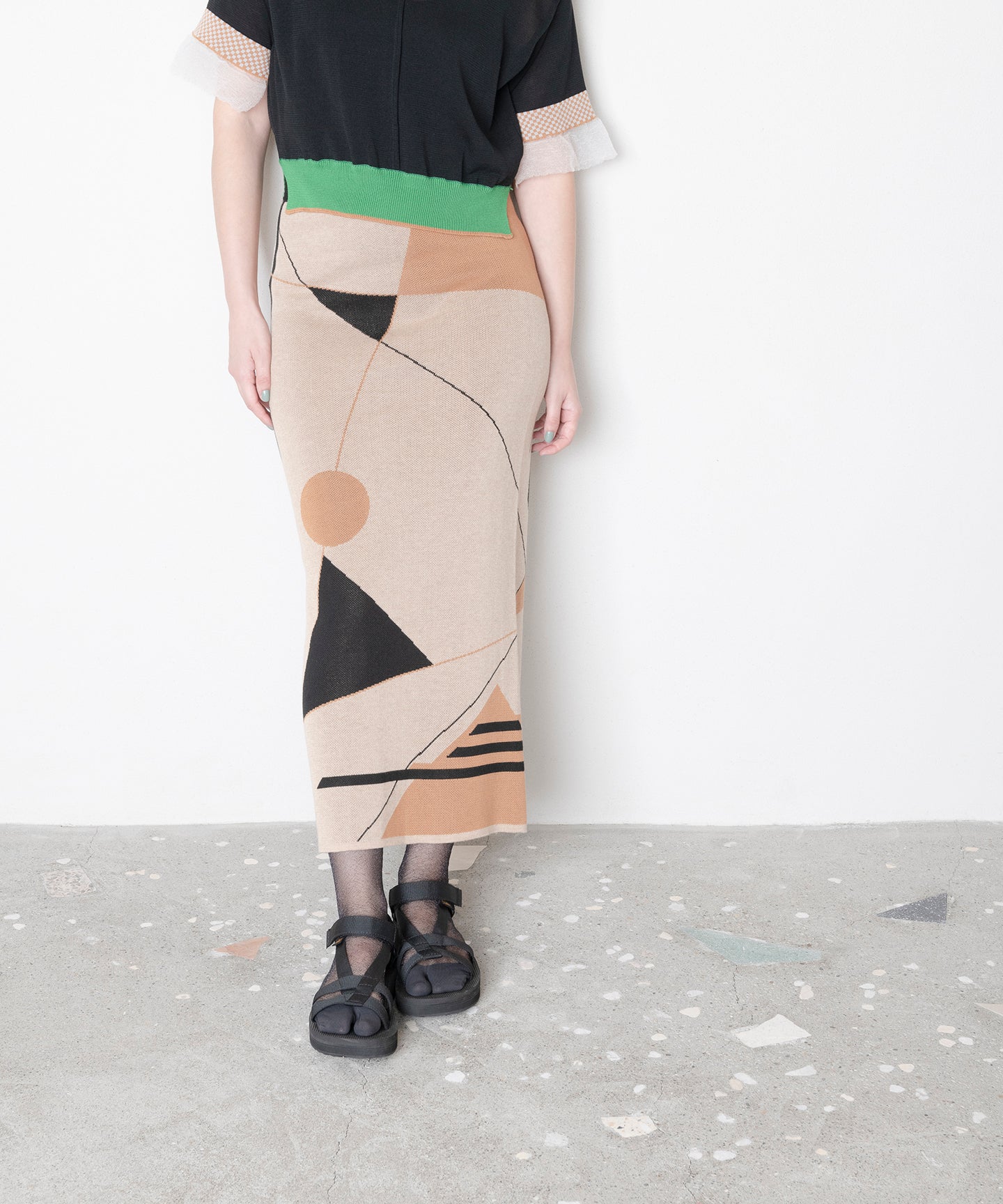 GRAPHICAL KNIT SKIRT